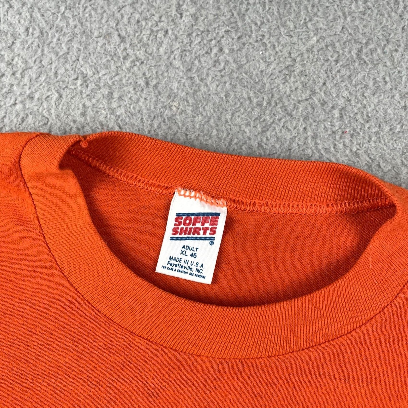 Soffe VINTAGE Soffe Shirt XL Crew Neck T-Shirt University Of Florida Gators USA Orange 90s 80s College Golf Coastal Ocean Mens Size US XL / EU 56 / 4 - 7 Thumbnail