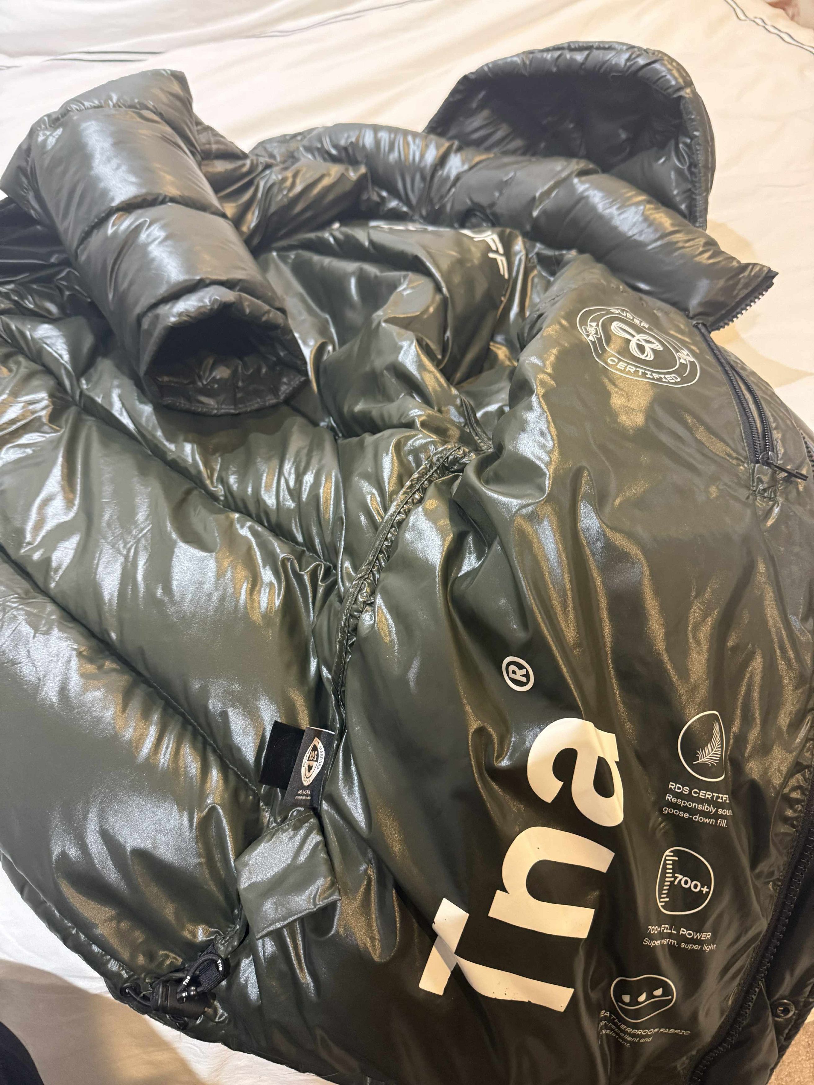 Aritzia Aritzia Shiny Forest Green Super Puff Jacket Size US S / EU 44-46 / 1 - 8 Thumbnail