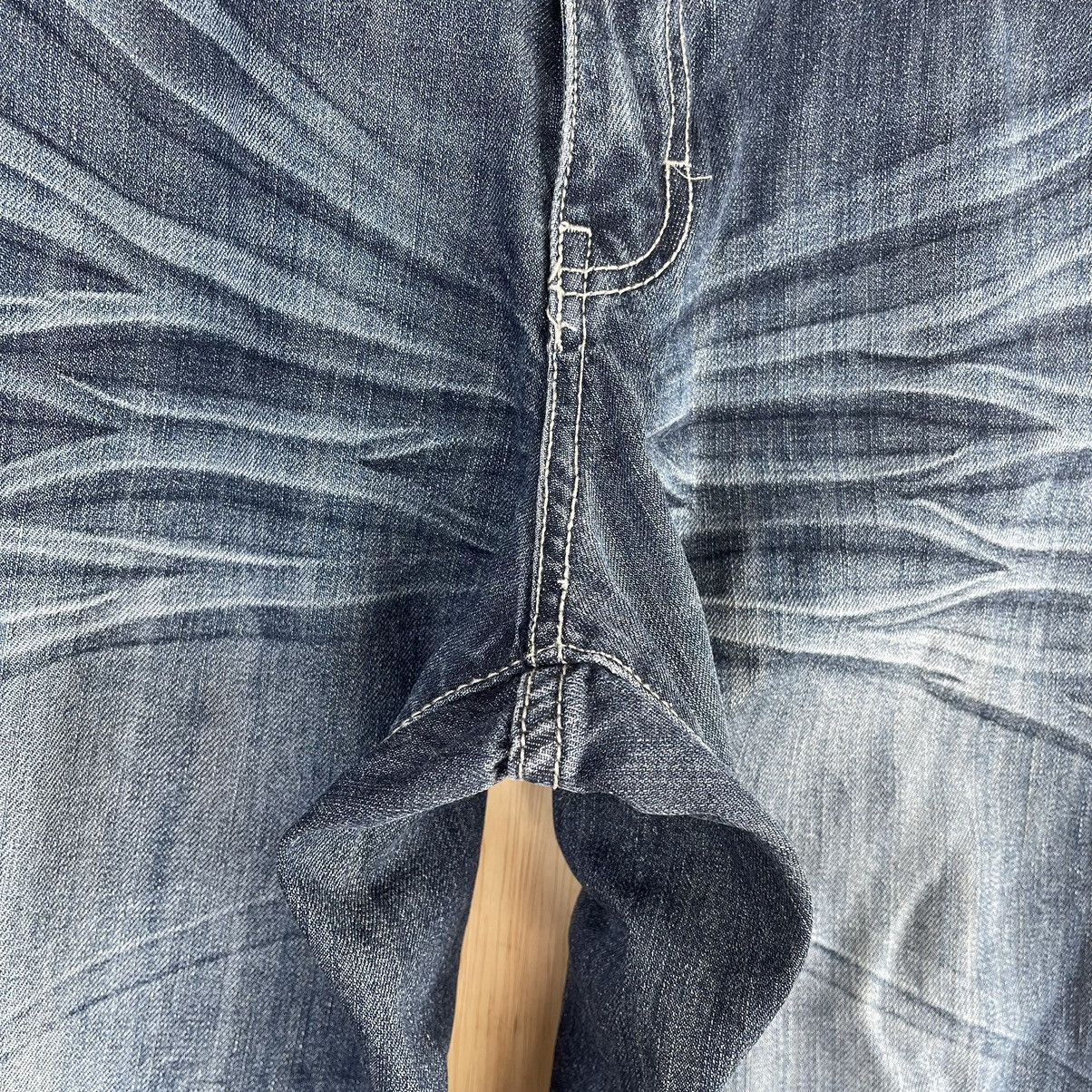 If Six Was Nine Jeans Wear Daily News Size US 36 / EU 52 - 8 Thumbnail
