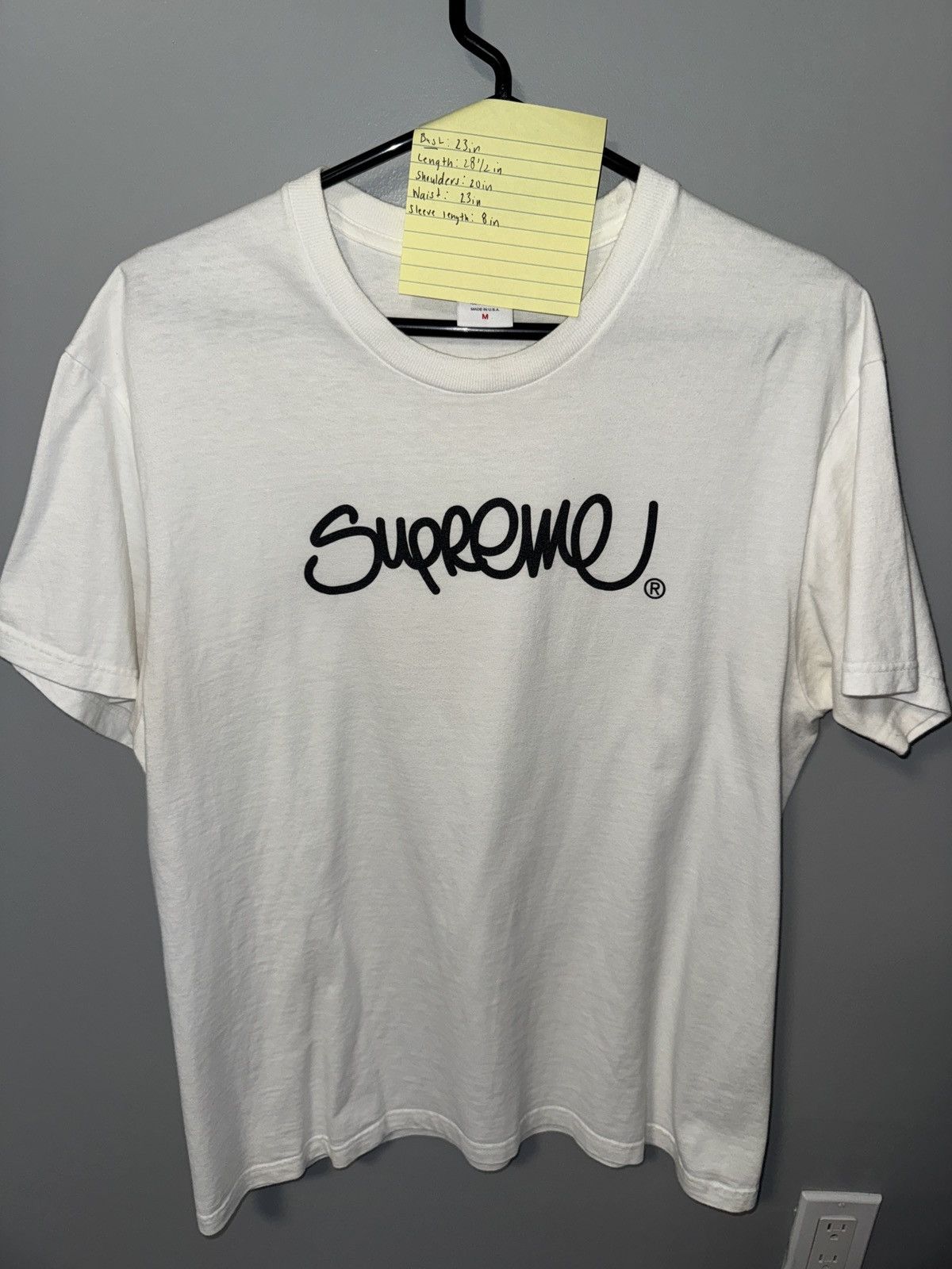 Supreme Supreme tee white black lettering size M Size US M / EU 48-50 / 2 - 1 Thumbnail