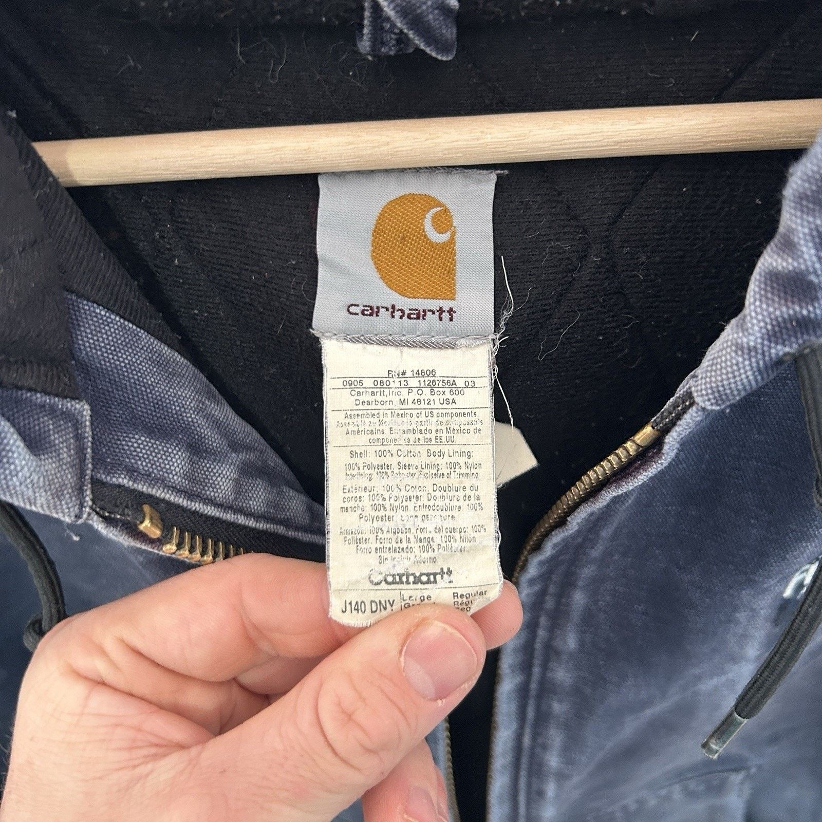 Carhartt Vintage Carhartt Hooded Active Jacket “Dark Navy” J140 DNY Size US XL / EU 56 / 4 - 7 Thumbnail