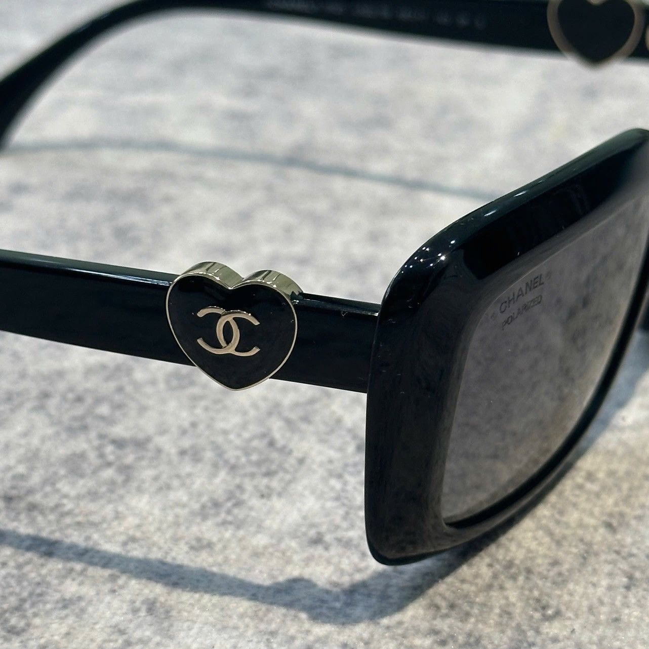 Chanel Chanel 0CH5520 C622S8 Size ONE SIZE - 3 Thumbnail