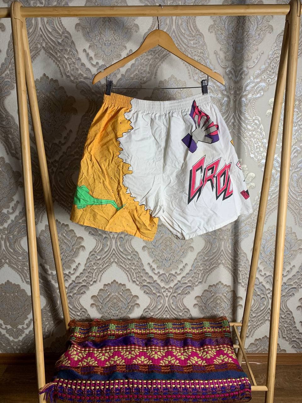 Adidas VINTAGE ADIDAS ORIGINAL DESIGNER SHORTS RETRO Y2K 90s SK8 Size US 34 / EU 50 - 11 Thumbnail