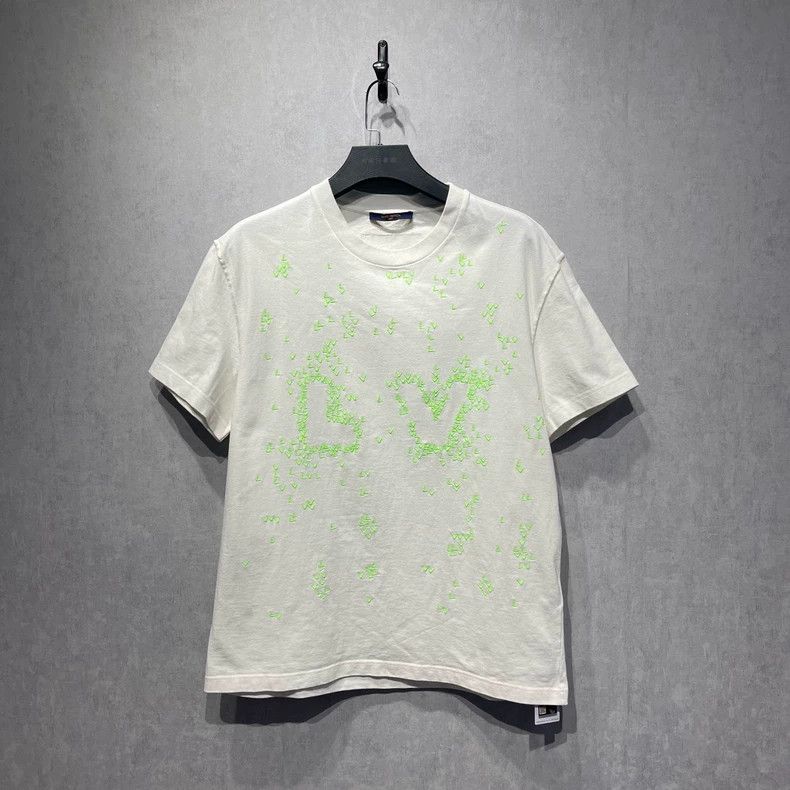 Louis Vuitton Louis Vuitton Small plane embroidered short sleeve Size US XL / EU 56 / 4 - 1 Thumbnail
