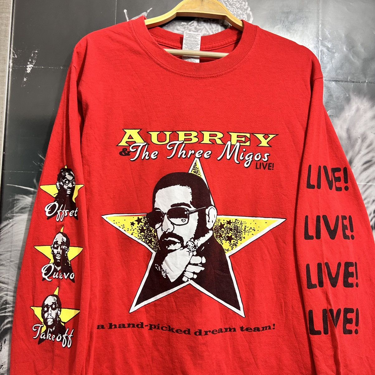 Drake × Migos × Rap Tees AUBREY AND THE THREE MIGOS SCORPION LONG SLEEVE SHIRT Size US S / EU 44-46 / 1 - 3 Thumbnail