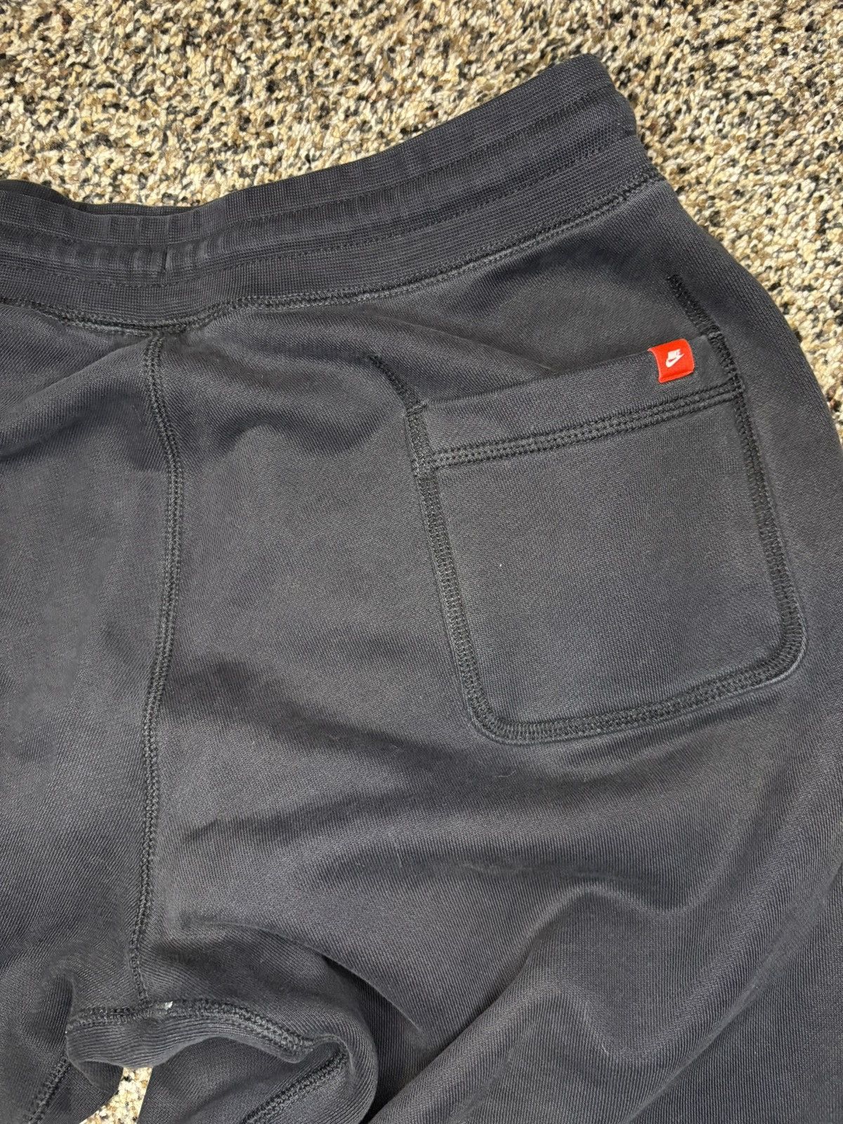 Nike Nike Tapered Drawstring Sweatpants ‘black’ Size US 34 / EU 50 - 5 Thumbnail
