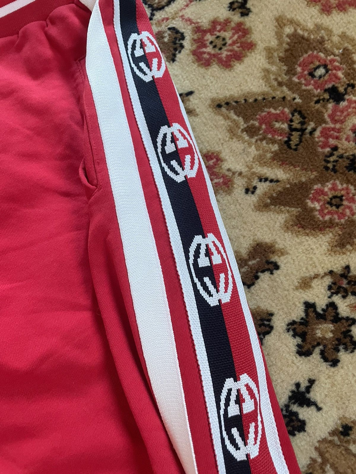 Gucci Gucci Red Sweatpants Size: M Size US 32 / EU 48 - 2 Thumbnail
