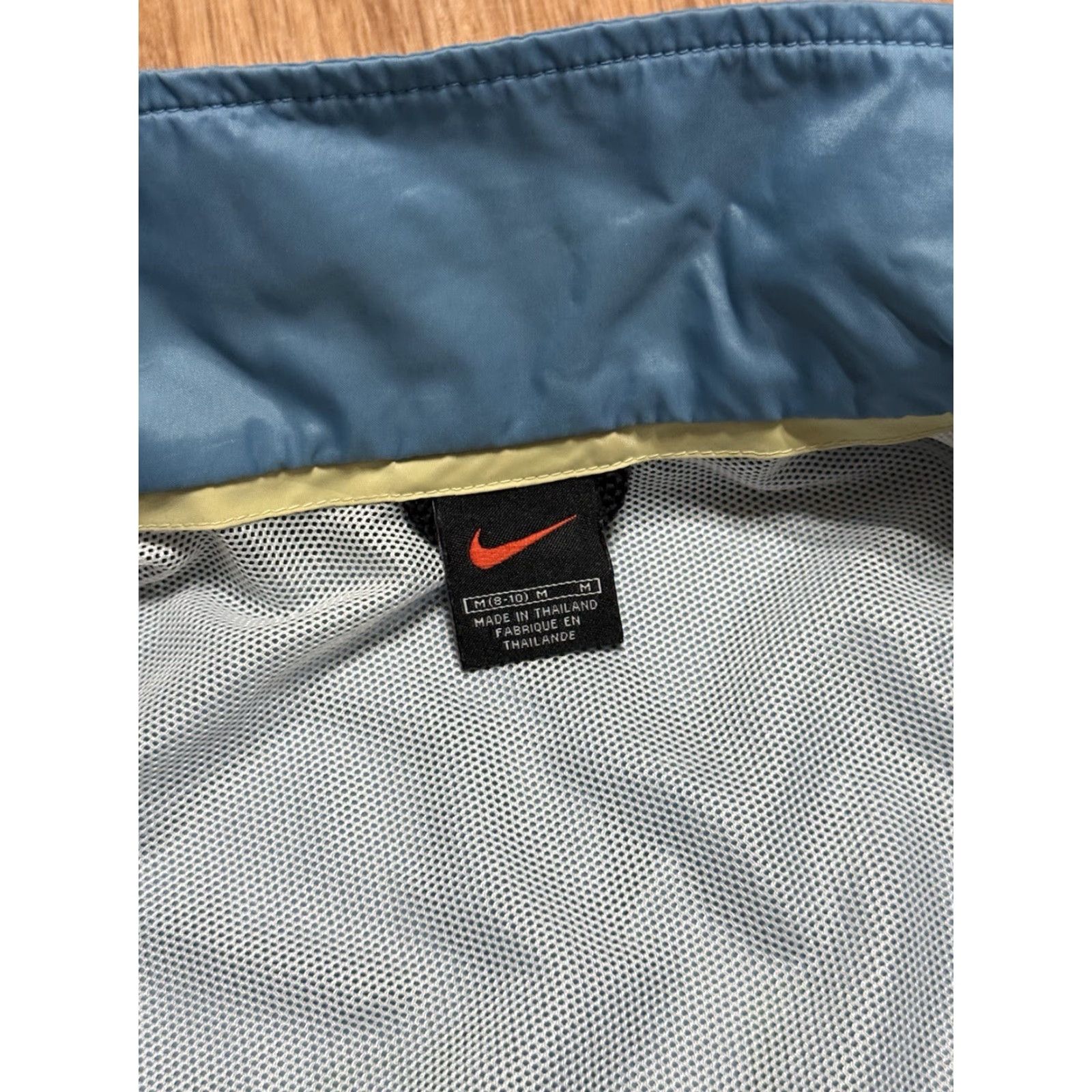 Nike VINTAGE Nike Windbreaker Full Zip Jacket Womens Medium Light Blue M Blue Windbreaker Womens Medium Nike Full Zip Jackets Size M / US 6-8 / IT 42-44 - 3 Thumbnail