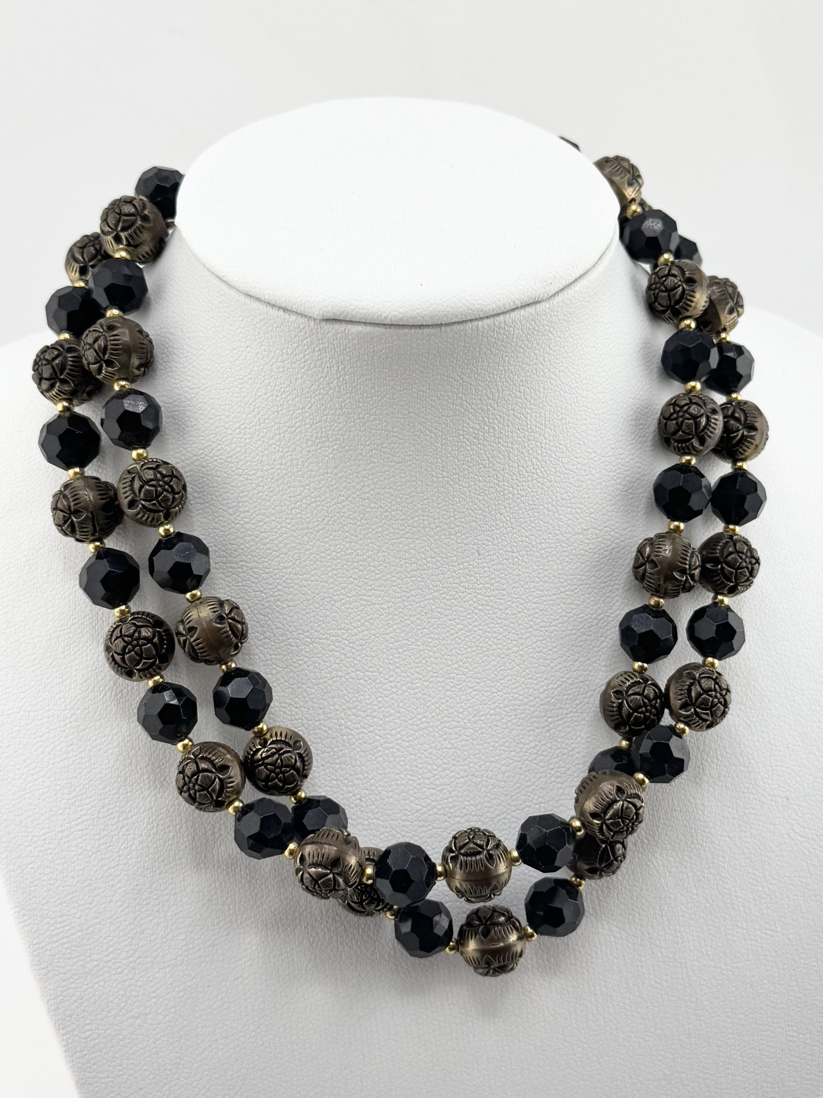 Vintage Vintage gold & black beaded double strand necklace Size ONE SIZE - 2 Thumbnail