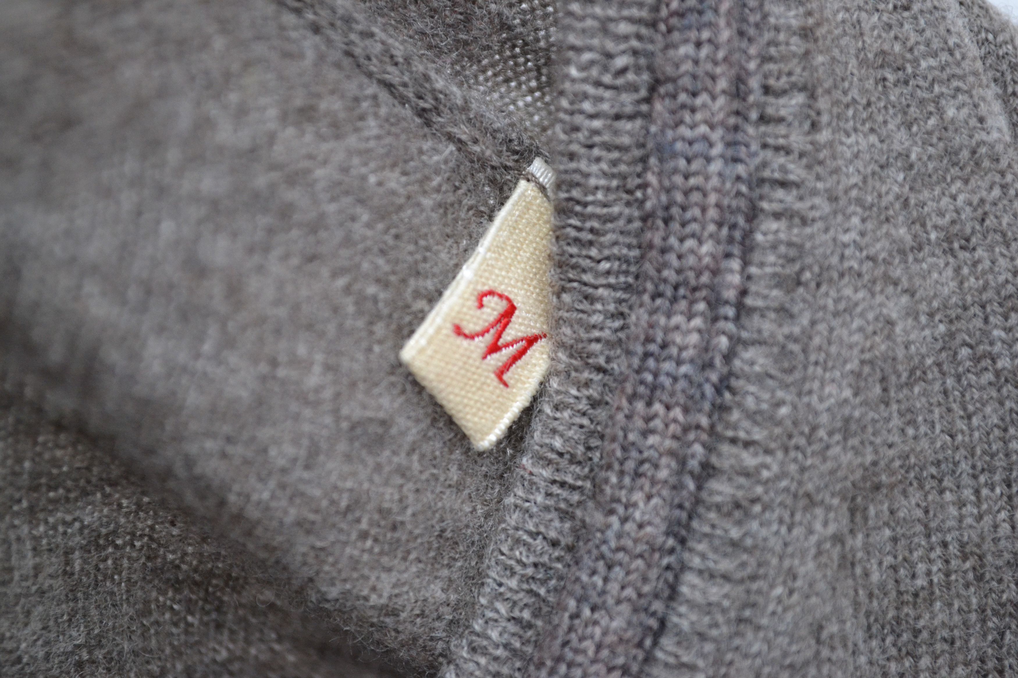 Altea Altea 100% Virgin Wool Men’s Gray V-Neck Sweater Size US S / EU 44-46 / 1 - 7 Thumbnail