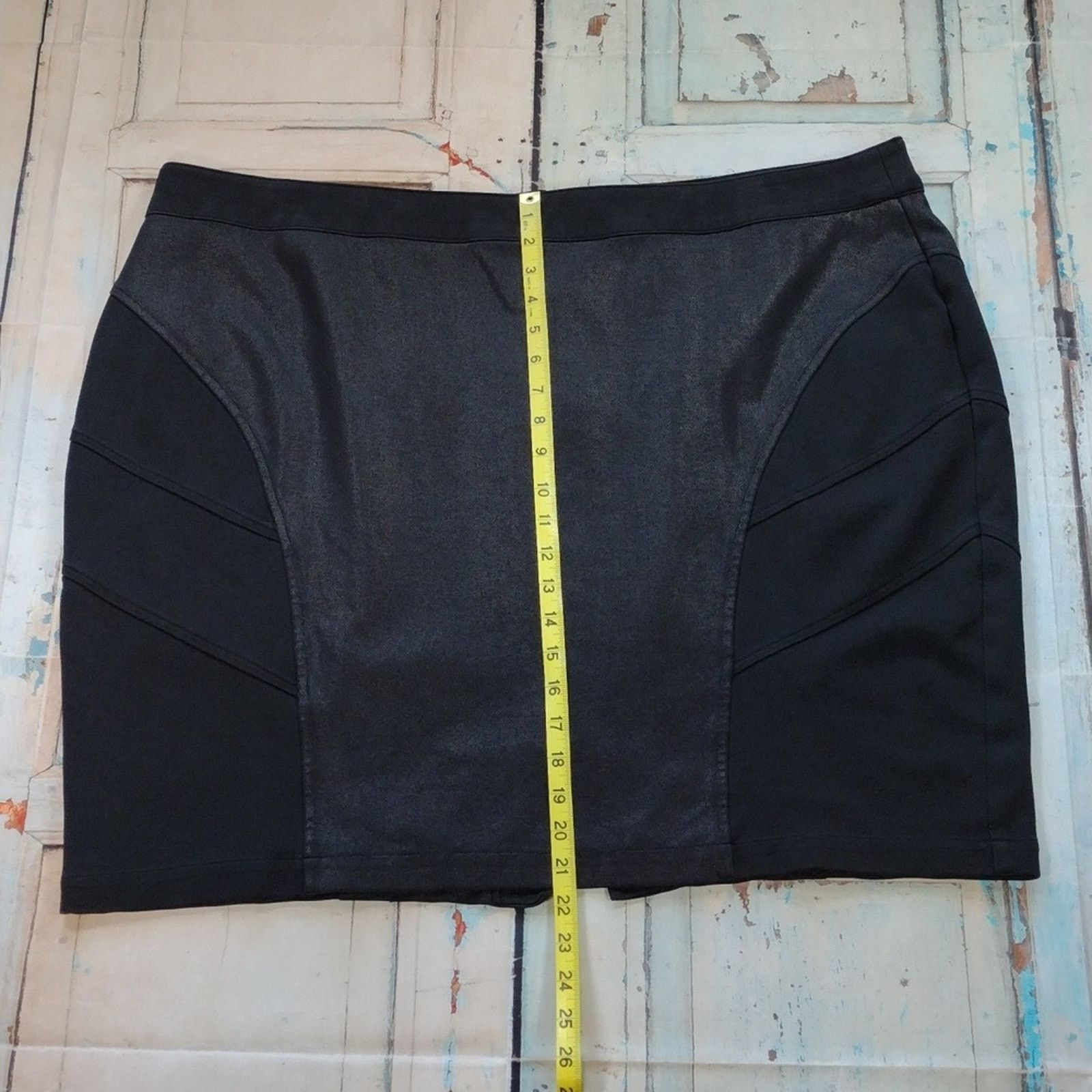 Other Lane Bryant Black Retro Business Stretchy Plus Size Skirt Size 28" / US 6 / IT 42 - 2 Thumbnail