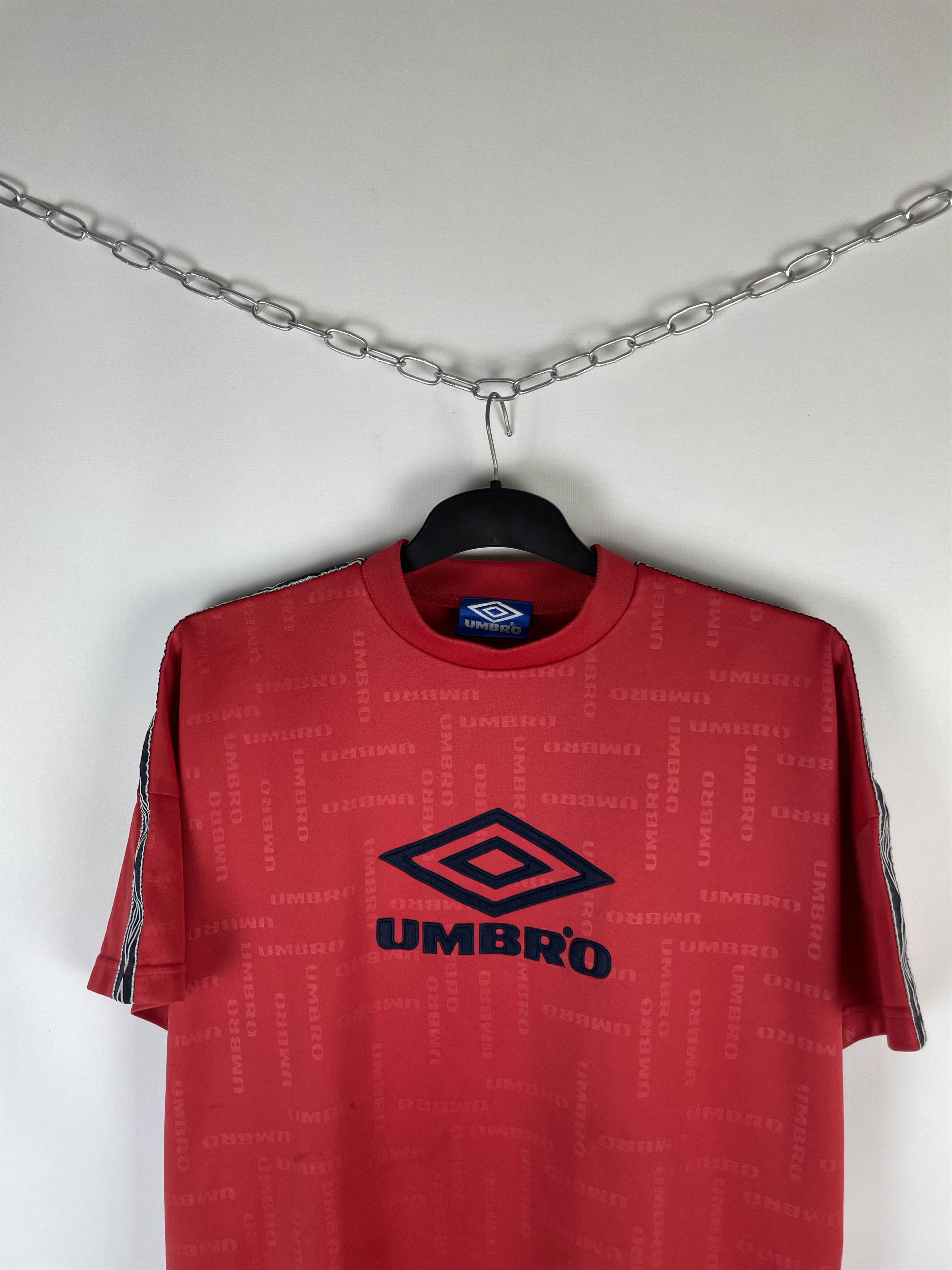 Umbro Vintage Umbro T Shirt Big Logo 90s Size US M / EU 48-50 / 2 - 3 Thumbnail