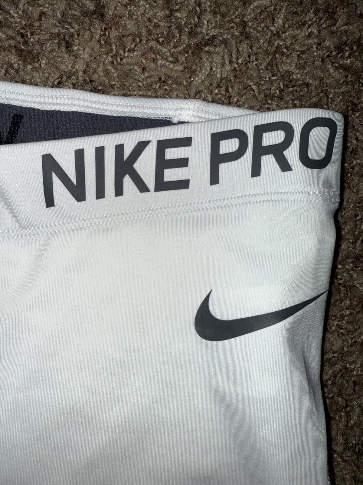 Nike Nike Pro Women’s WNBA Team Issued 8” Compression White Shorts Sample Size 28" / US 6 / IT 42 - 4 Thumbnail