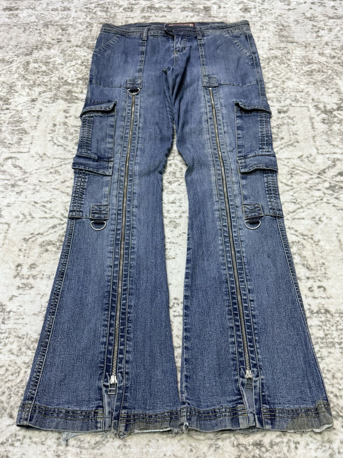 Le Grande Bleu (L.G.B.) Vanilla Star Multi Pocket Cargo Zipper Flare Jeans Size US 32 / EU 48 - 1 Thumbnail