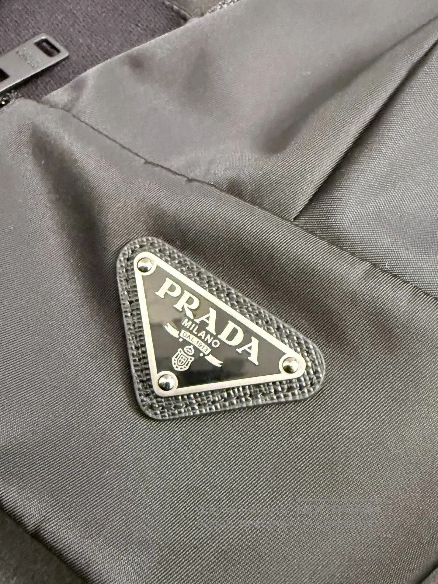 Prada Prada Layering Fashion Piece. Size M / US 6-8 / IT 42-44 - 4 Thumbnail
