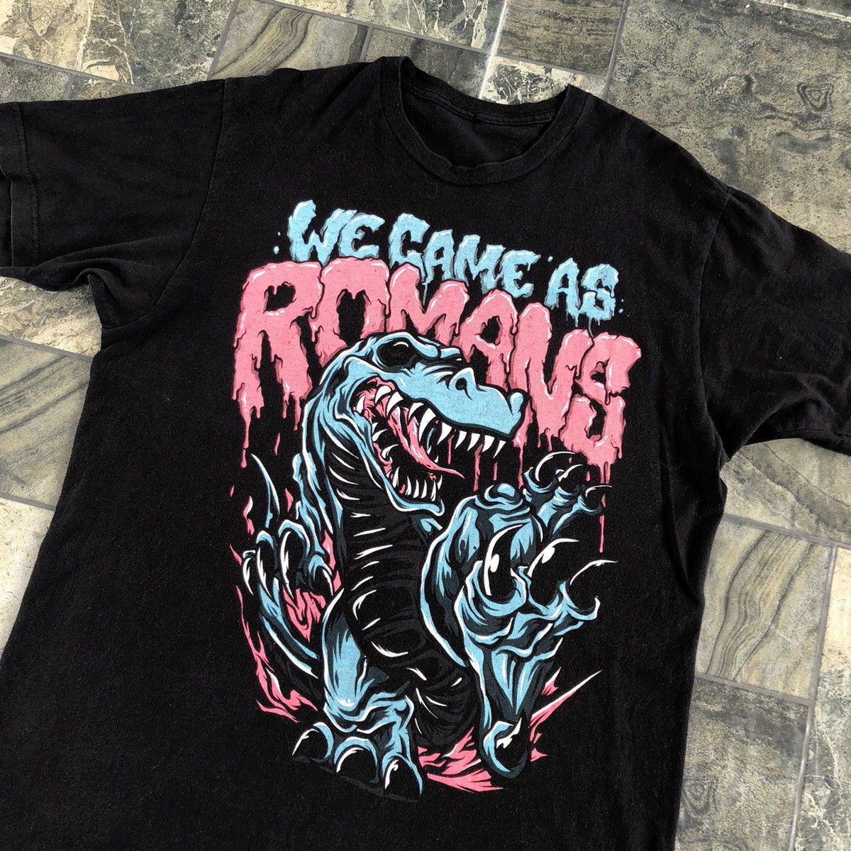 Band Tees Vintage We Came As Romans Band T Shirt Size US L / EU 52-54 / 3 - 1 Thumbnail
