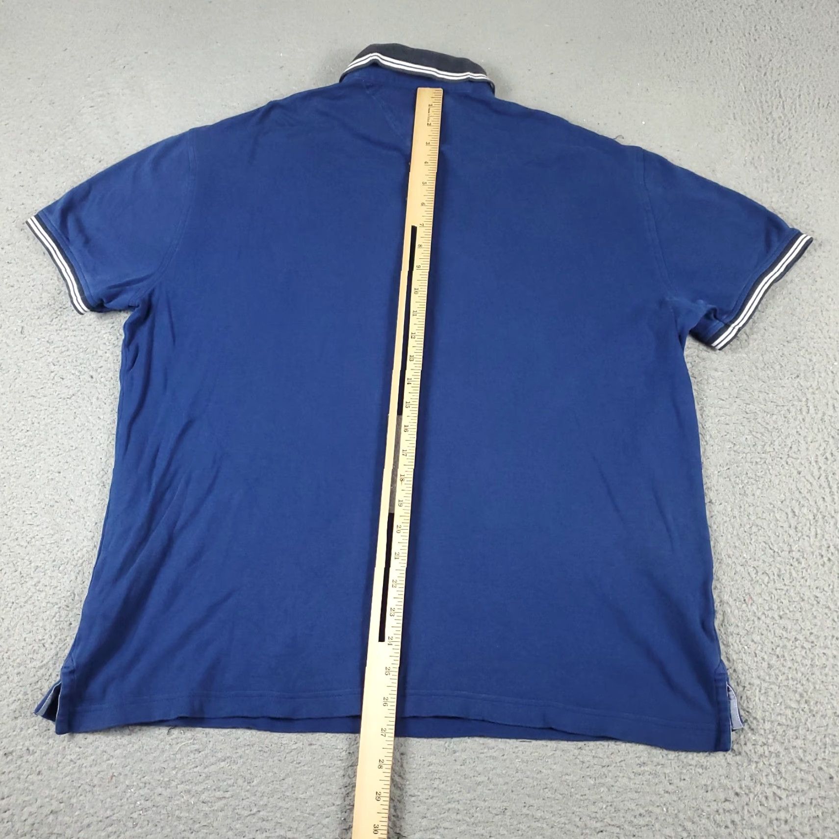Tommy Hilfiger Tommy Hilfiger Polo Shirt Adult Large Blue Solid Short Sleeve Mens Size US L / EU 52-54 / 3 - 4 Thumbnail