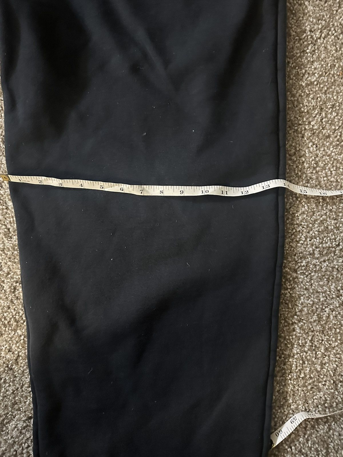 Balenciaga Balenciaga Lion's Laurel Sweatpants Size US 28 / EU 44 - 10 Thumbnail