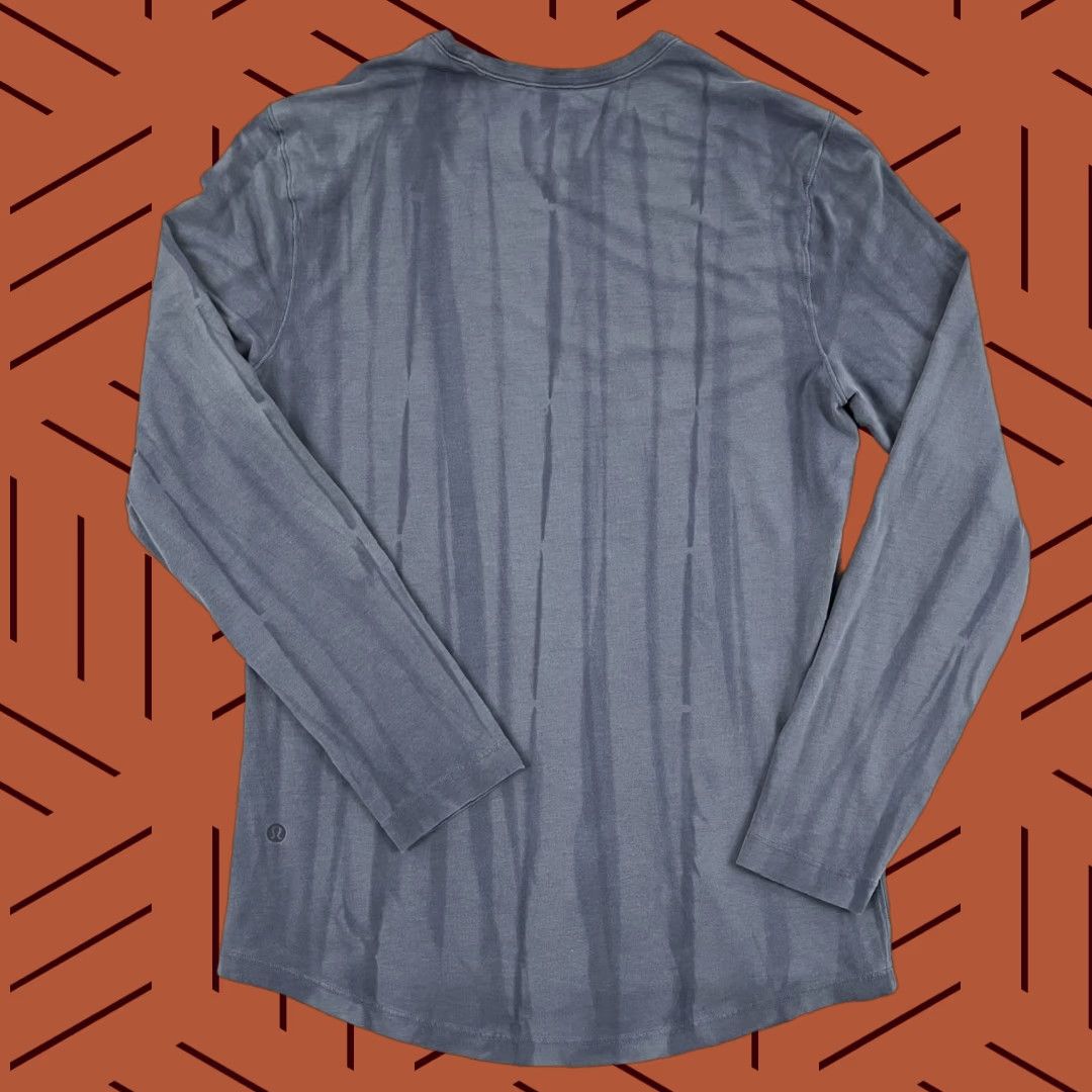 Lululemon Lululemon 5 Year Basic Shirt Mens M Blue Long Sleeve Crew Neck Gym Size US M / EU 48-50 / 2 - 1 Thumbnail