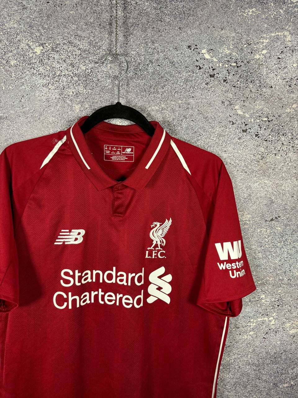 New Balance Vintage Liverpool 2018/19 NB Soccer Jersey Blokcore Medium Size US M / EU 48-50 / 2 - 3 Thumbnail