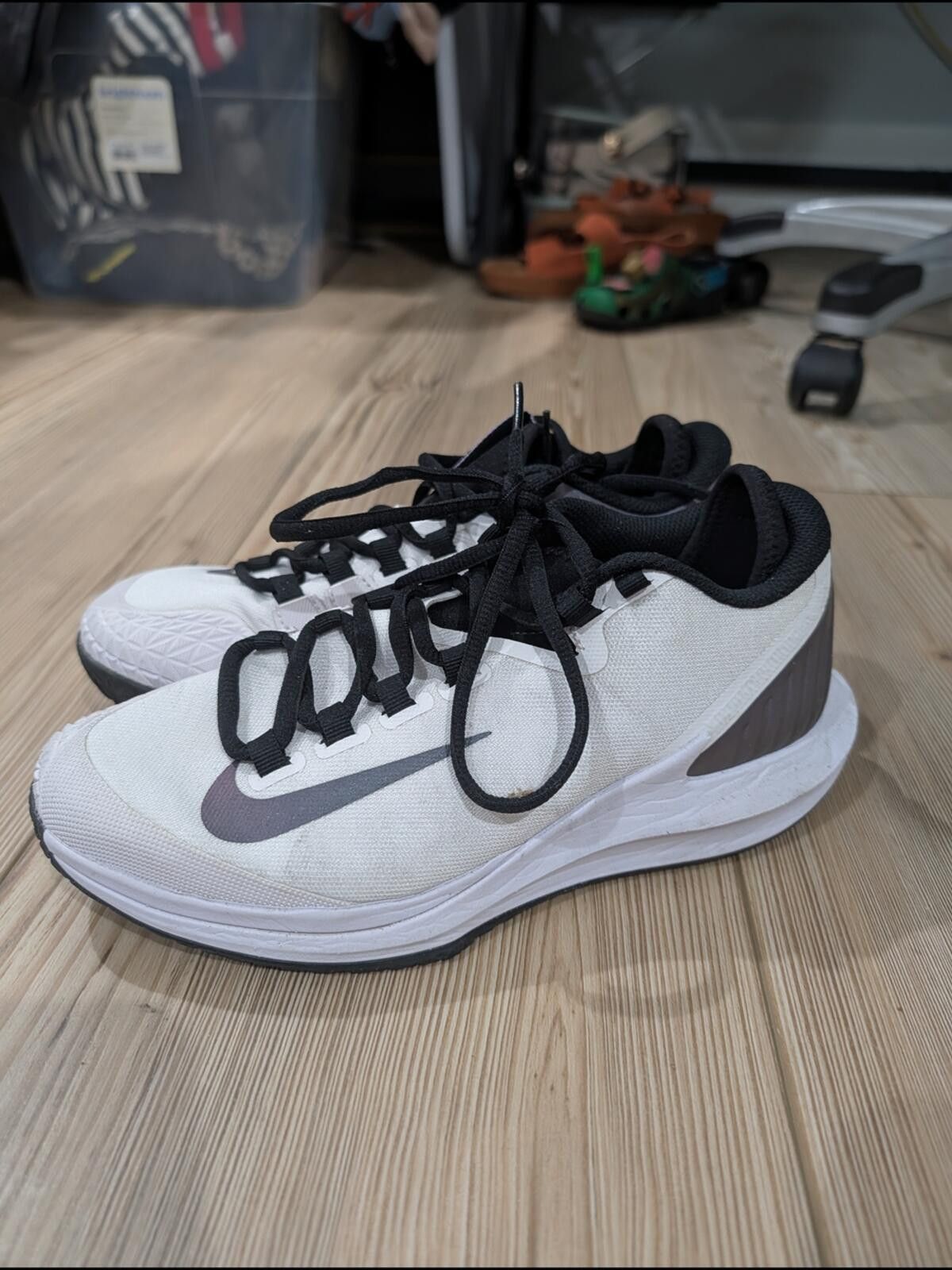 Nike Nike Men’s Running Shoes White with Black Swoosh Size US 7 / IT 37 - 3 Thumbnail