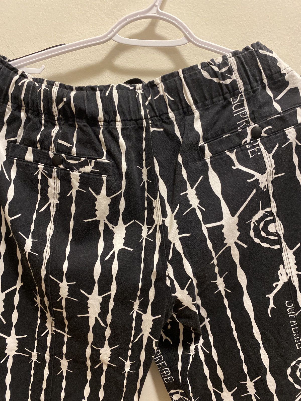 Supreme Supreme barbed wire fleece with pants Size US M / EU 48-50 / 2 - 5 Thumbnail