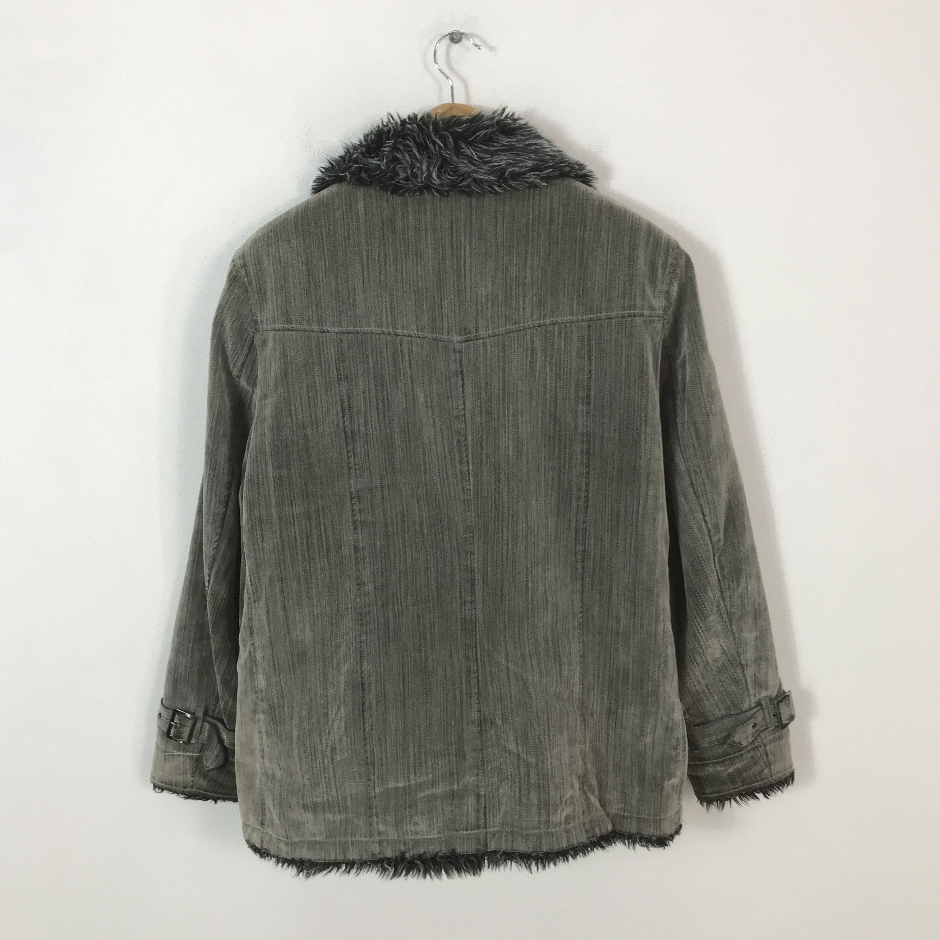 Pazzo pazzo denim stores Fur Design jacket K71B5 Size US L / EU 52-54 / 3 - 3 Thumbnail