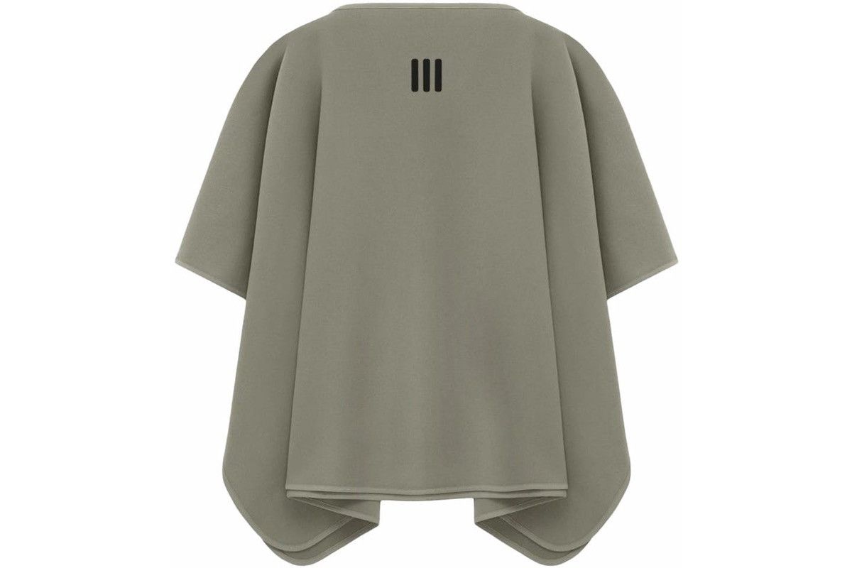 Adidas fear of god athletics heavy fleece Poncho. NWT, Black