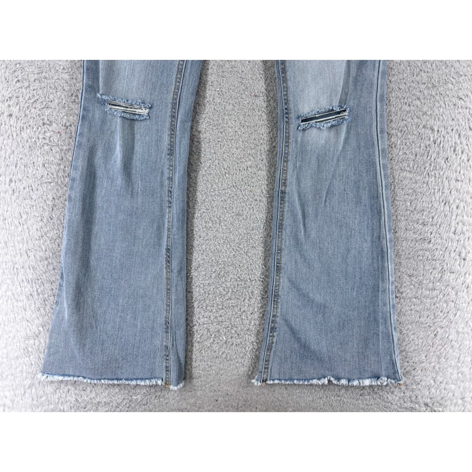 Vintage No Boundaries Jeans Flared Denim Females 29x25 Blue Distressed 3 5-Pocket Regular Cotton Blend High Rise Cowboy Southwestern Designer Vintage No Size 26" / US 2 / IT 38 - 2 Thumbnail