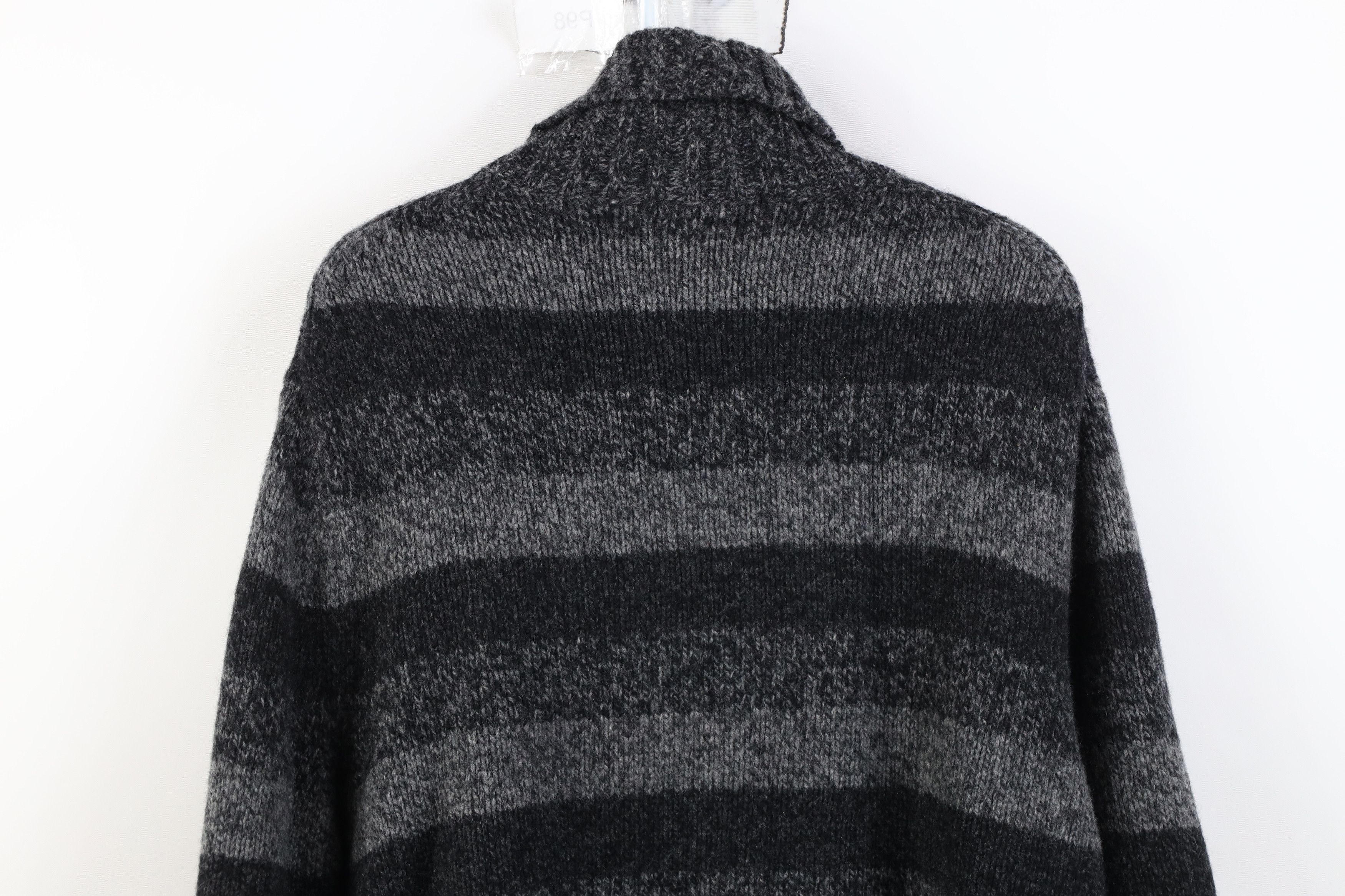 Eddie Bauer Vintage Eddie Bauer Block Lambswool Knit Turtleneck Sweater Size US XL / EU 56 / 4 - 9 Thumbnail