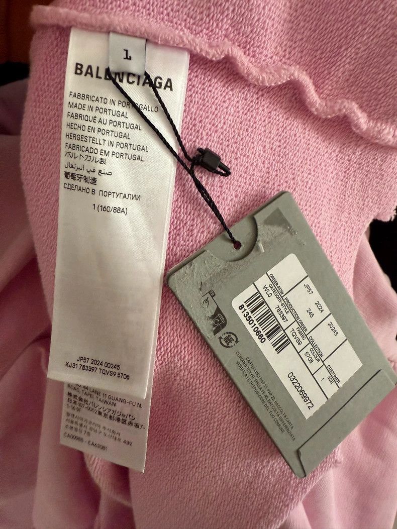 Balenciaga Balenciaga 24 Tear Edge Destruction Embroidery BB Hoodie 25 Size US S / EU 44-46 / 1 - 5 Thumbnail