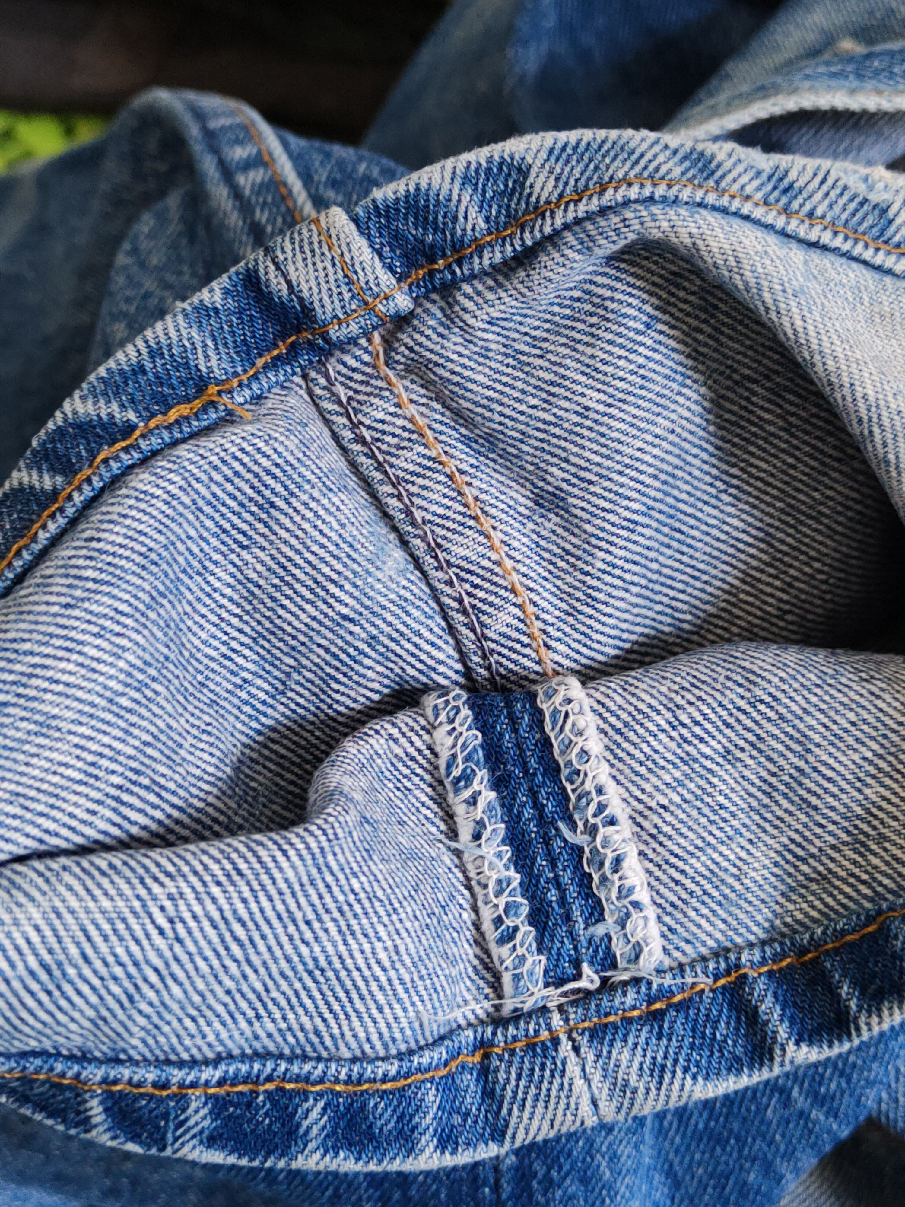 Levi's 80' vintage 501 Levi's Blue Distressed Ripped Jeans #S2743 Size US 33 - 13 Thumbnail