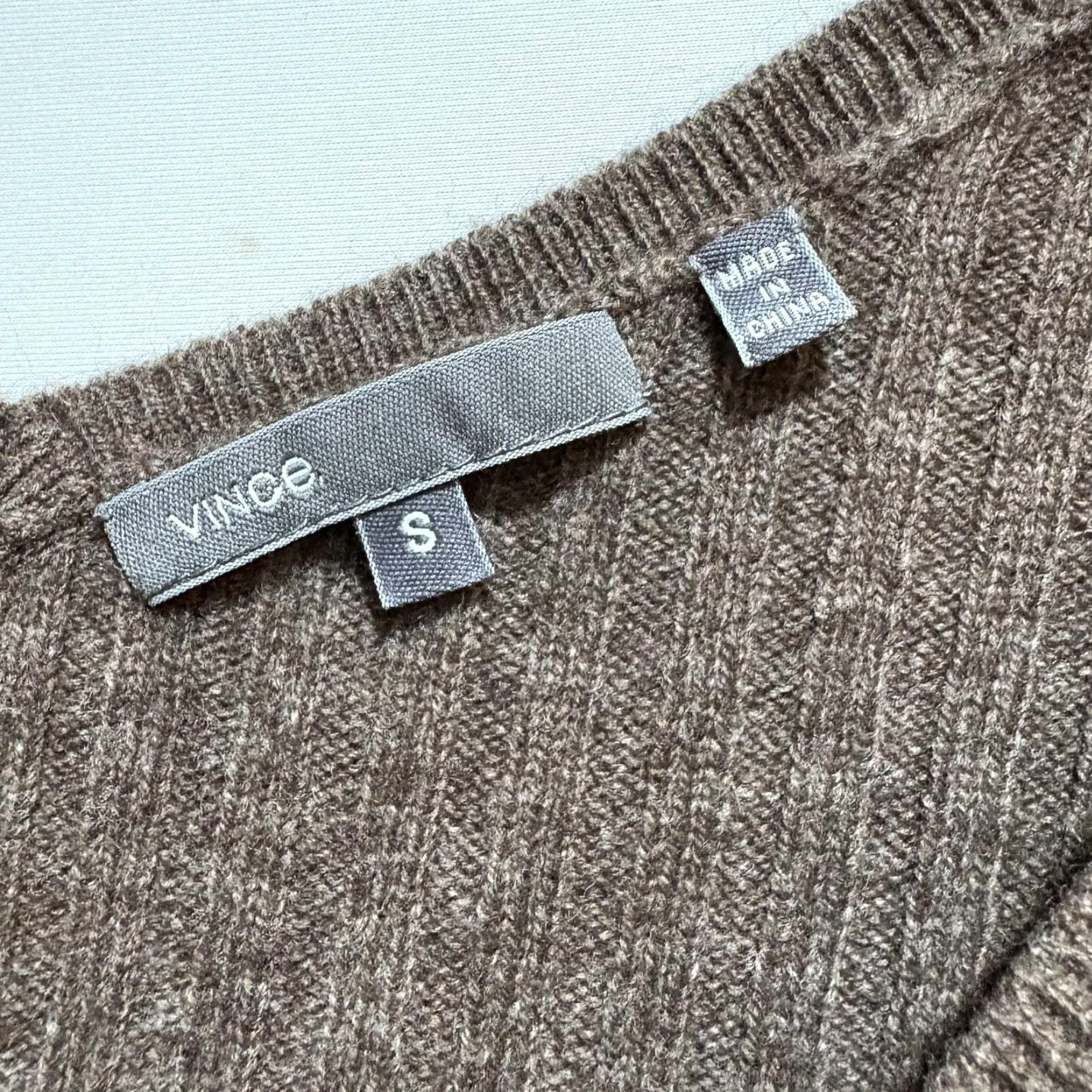 Vince Vince Sweater Womens Small Brown Yak Wool Ribbed V Neck Short Sleeve Dolman HOLE Size S / US 4 / IT 40 - 5 Thumbnail