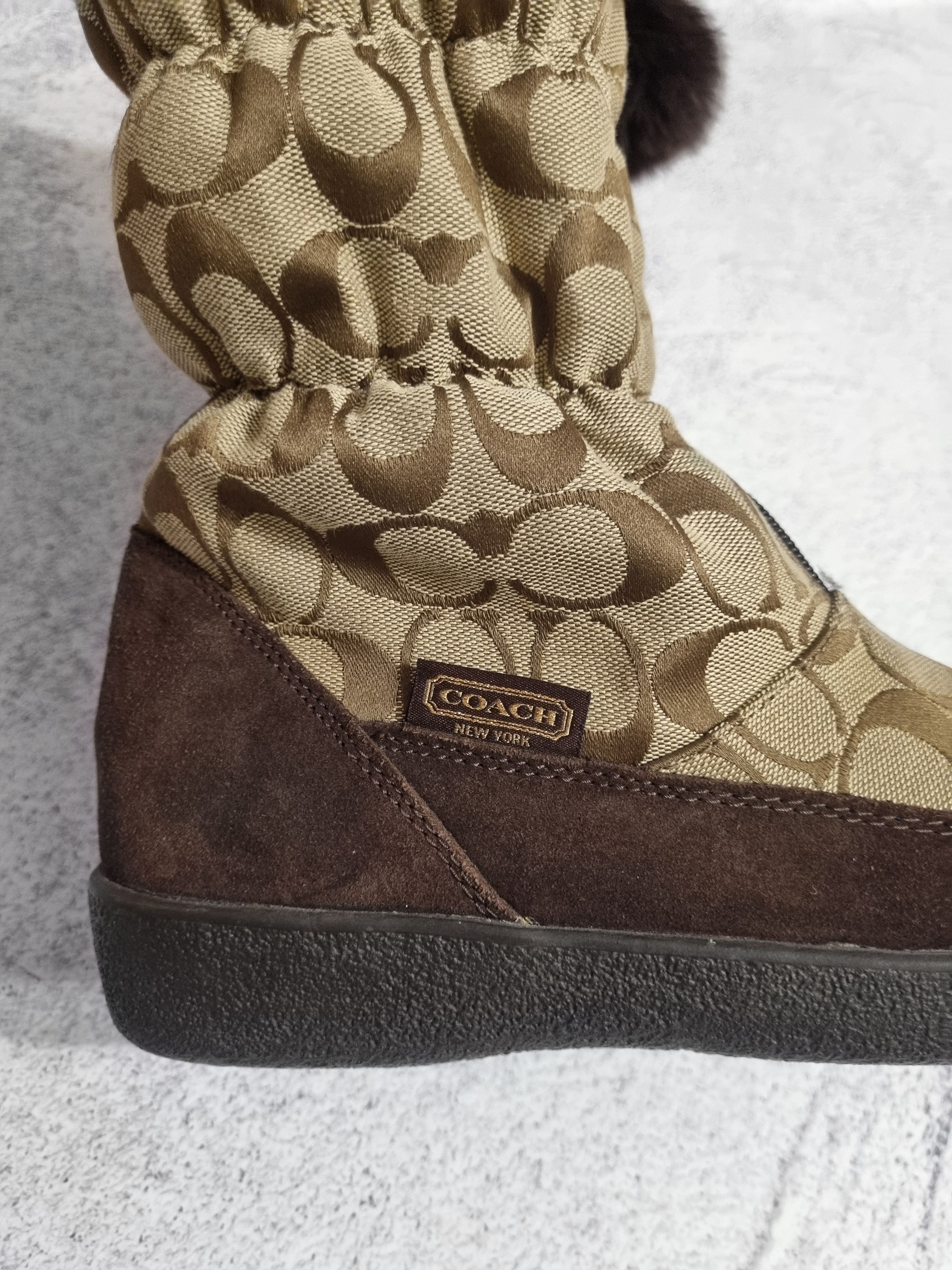Coach Coach Theona Signature Jacquard Winter Boots Faux Fur Size US 9 / IT 39 - 9 Thumbnail