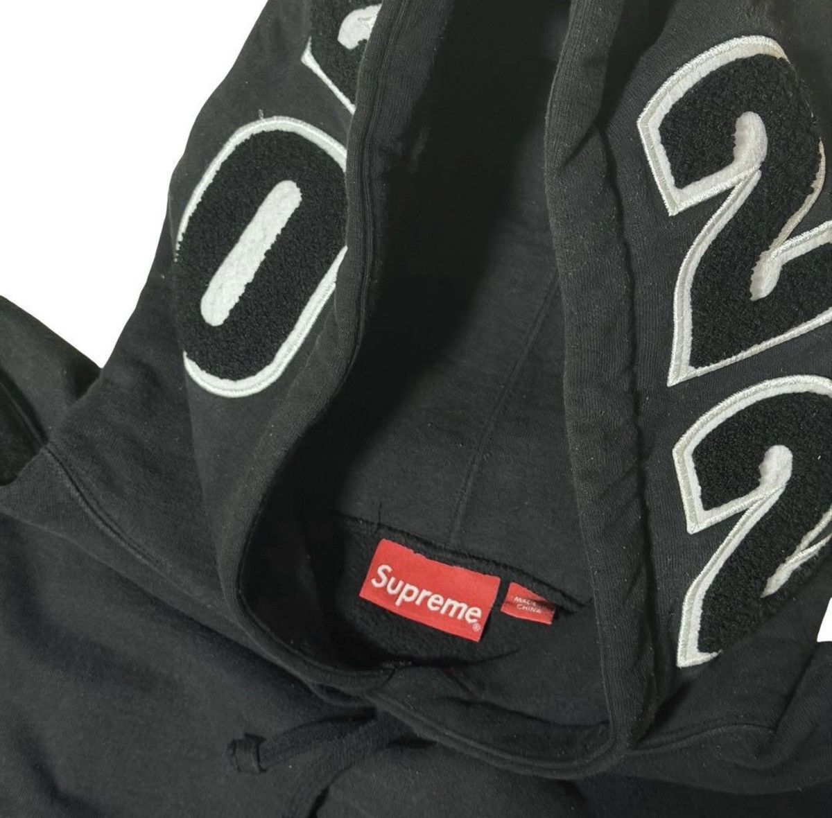 Supreme SUPREME Team Chenille Hooded Sweatshirt XXL Size US XXL / EU 58 / 5 - 6 Thumbnail