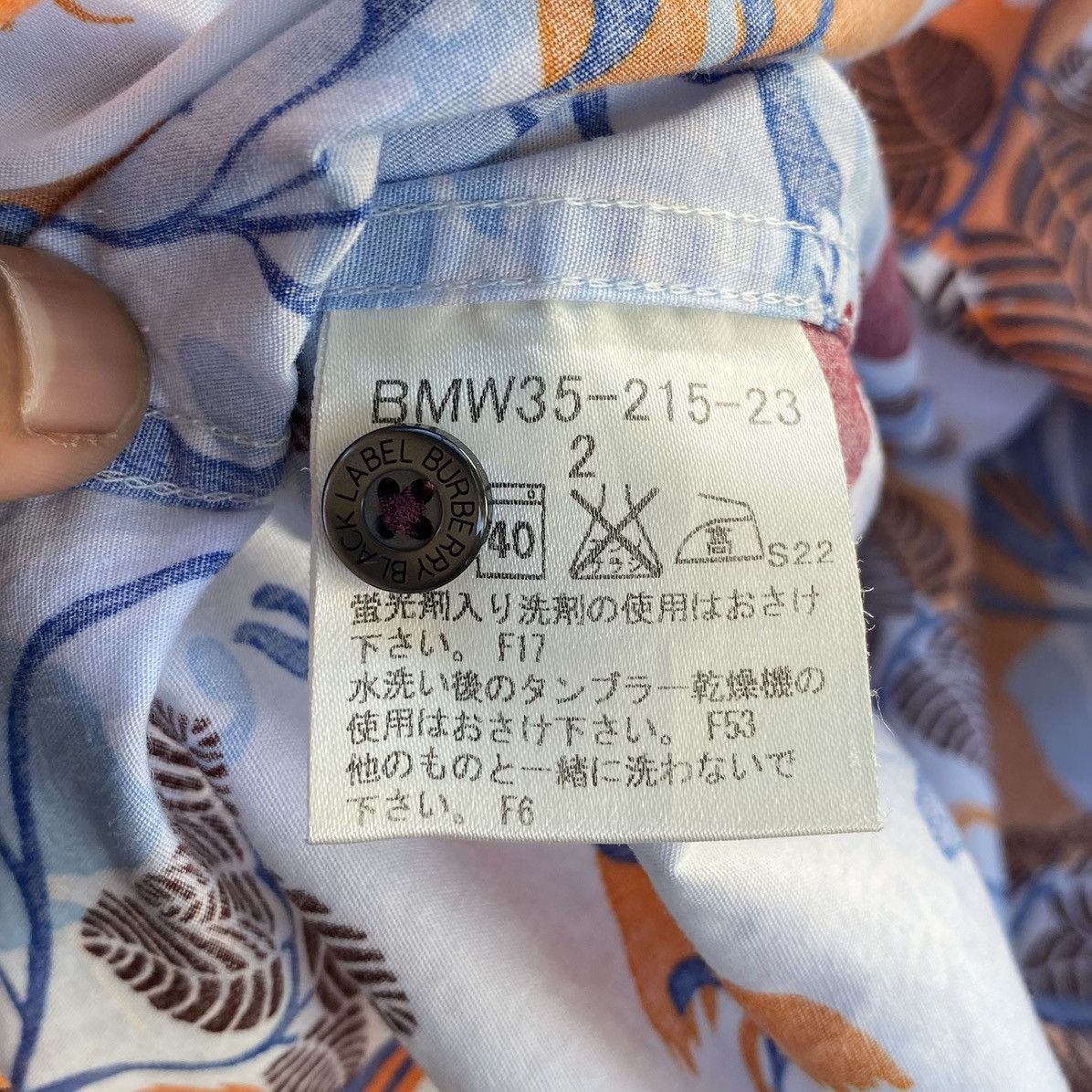 Burberry Burberry Black Label Floral Shirt Burberry Luxury Brand Size US S / EU 44-46 / 1 - 15 Thumbnail