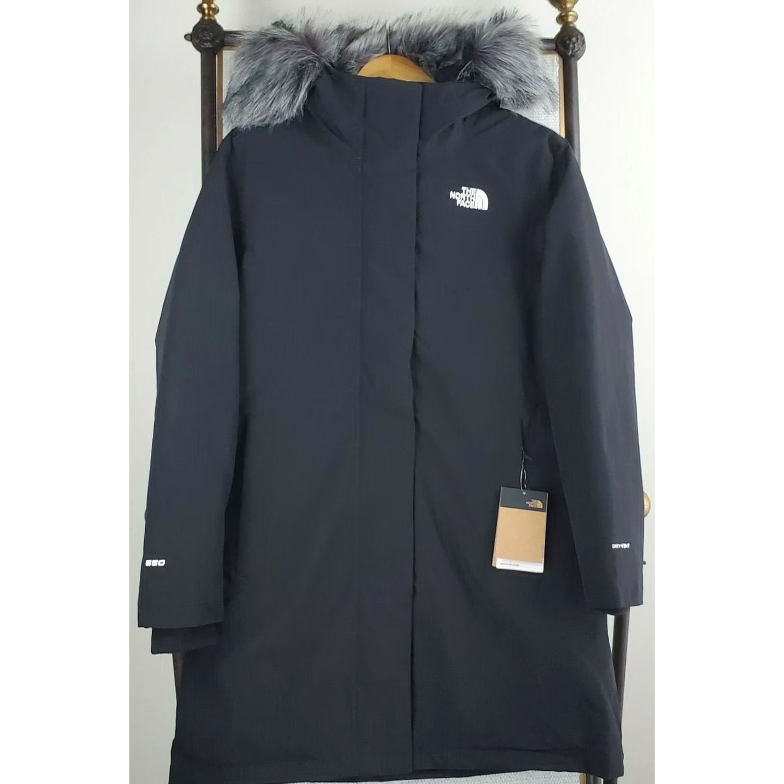 The North Face VINTAGE The North Face Arctic PARKA Jacket Womens Medium Black 550 Down Waterproof Hooded Down Insulated Winter Coat Size M / US 6-8 / IT 42-44 - 3 Thumbnail