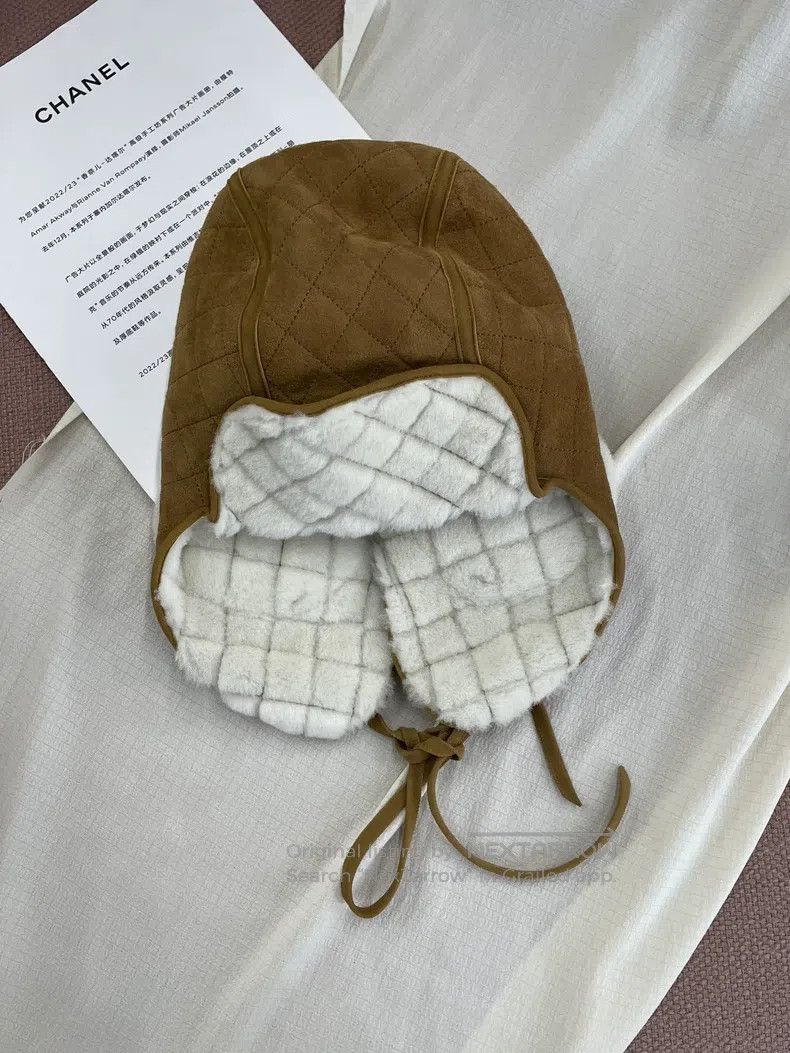 Chanel Chanel Brown suede helmet Size ONE SIZE - 4 Thumbnail