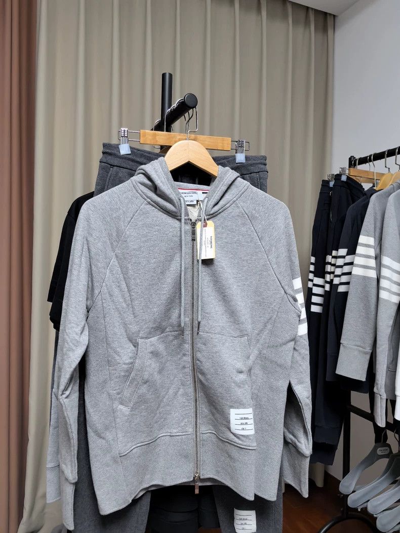 Thom Browne Thom Browne size2 hoodie Size US M / EU 48-50 / 2 - 1 Thumbnail