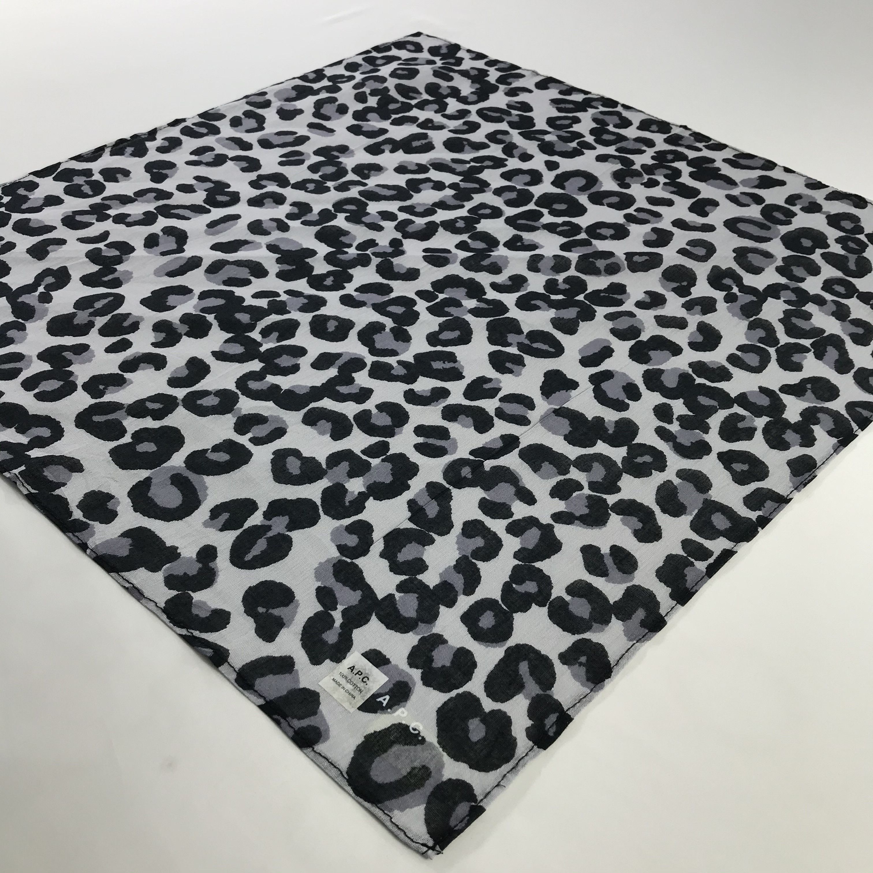 A.P.C. × Vintage A.P.C. Bandana / Handkerchief / Neckerchief - S503 Size ONE SIZE - 2 Thumbnail
