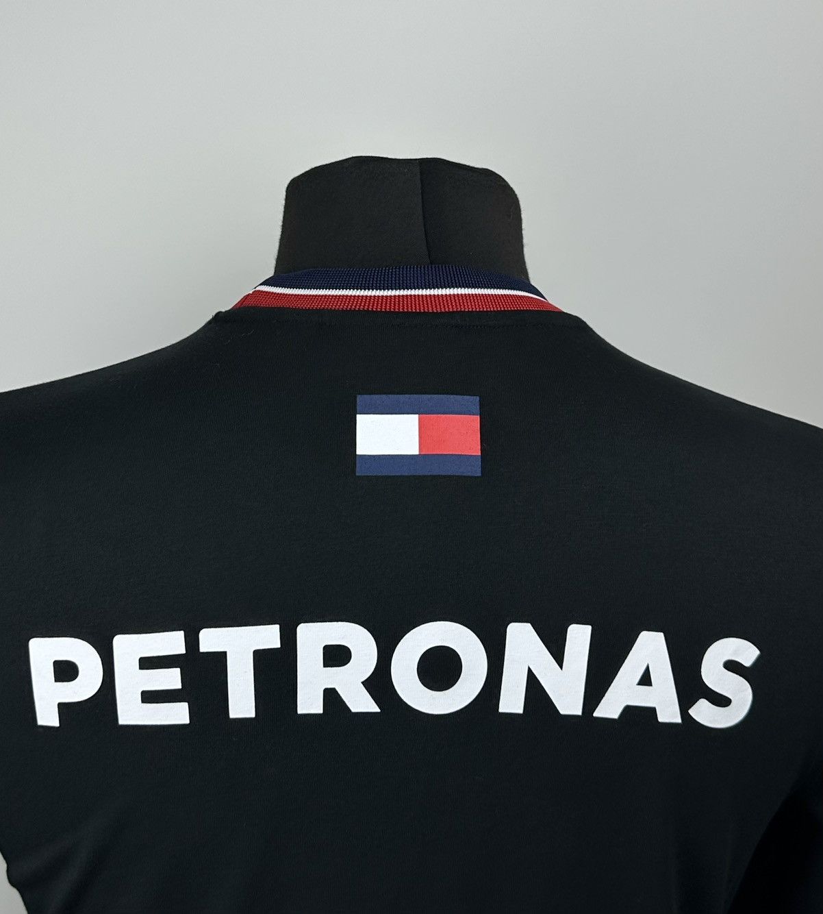 Mercedes-Benz Mercedes AMG Petronas Official F1 Team Shirt Long Sleeve M Size US M / EU 48-50 / 2 - 5 Thumbnail