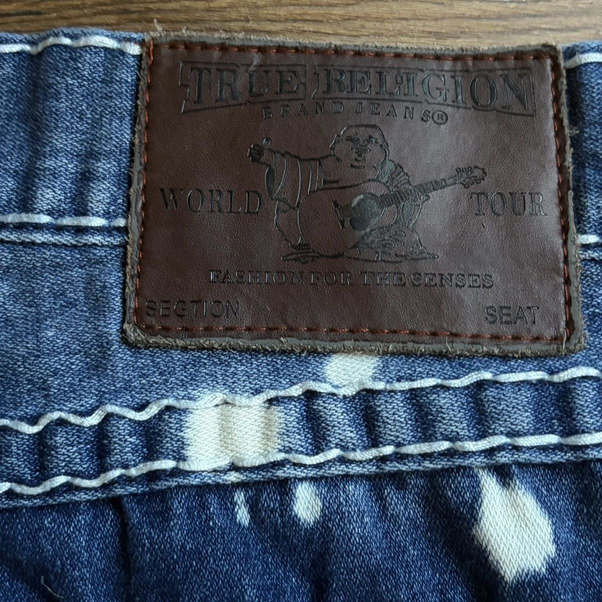 True Religion BAGGY ACID WASH TRUE RELIGION JEANS Size US 40 / EU 56 - 3 Thumbnail