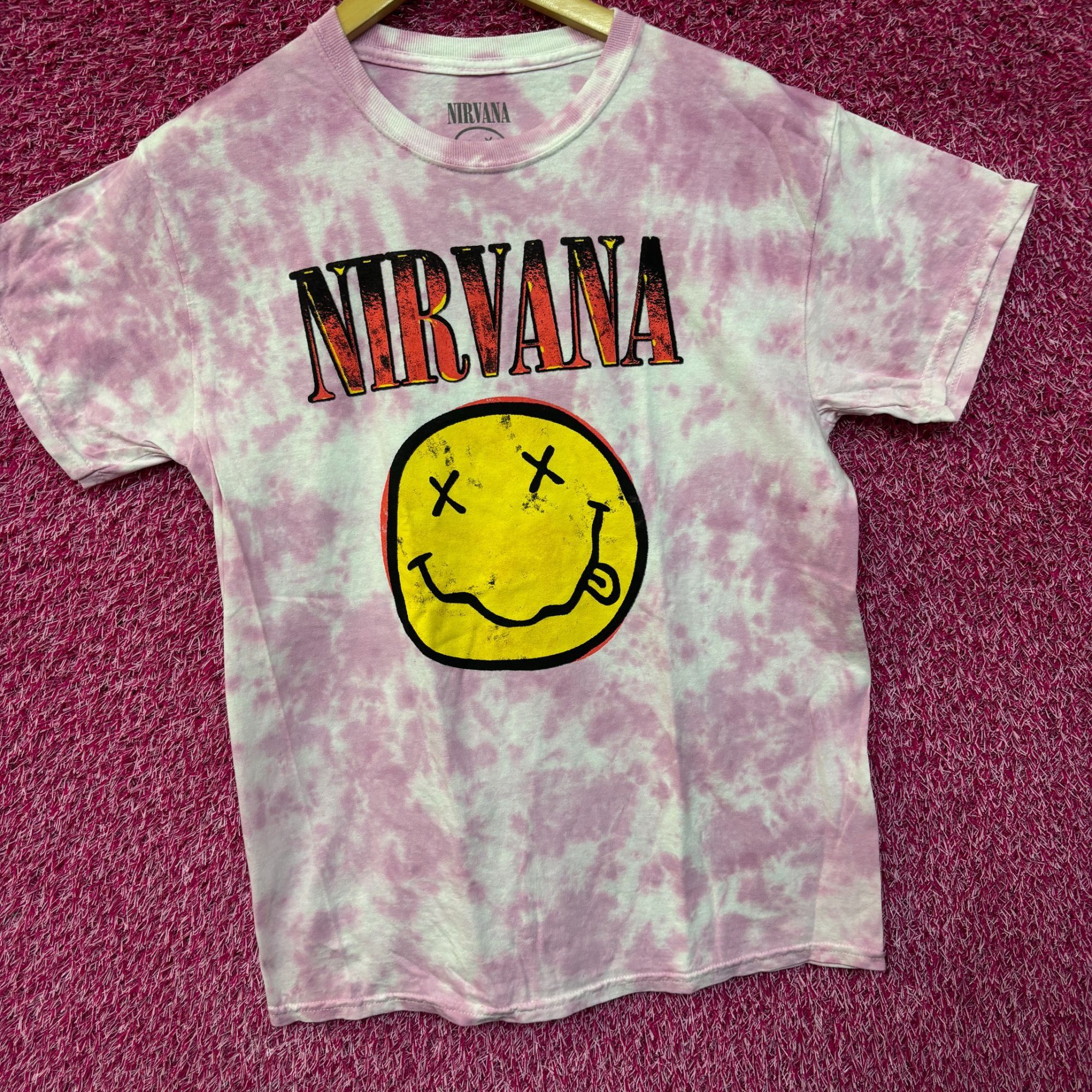 Nirvana Nirvana Nevermind Smiley Face tiedye grunge Tshirt size medi Size US M / EU 48-50 / 2 - 3 Thumbnail