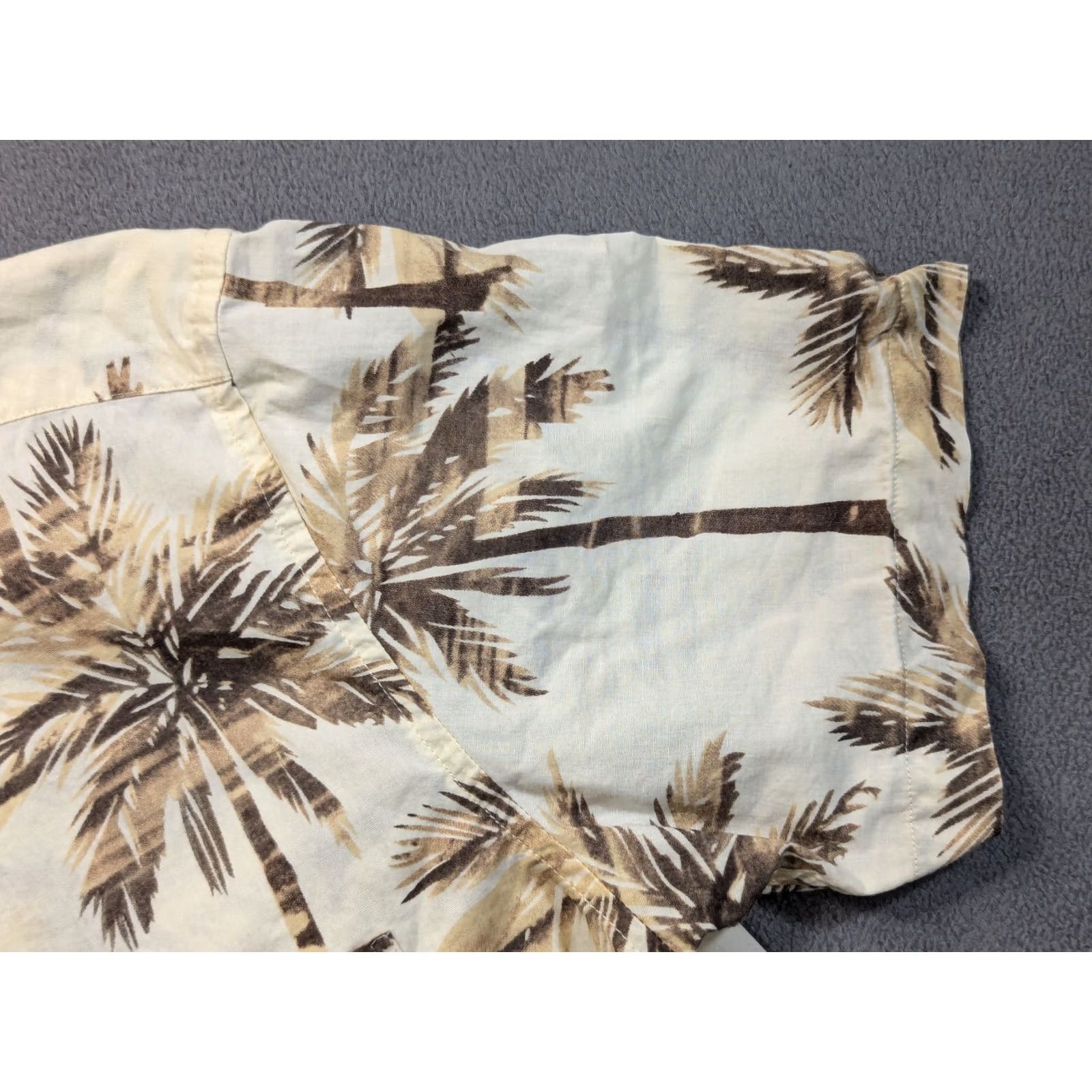 Anerkjendt Anerkjendt Hawaii Button Shirt Mens M Beige Palms pattern Shirt Mens M Beige Palms pattern Size US M / EU 48-50 / 2 - 6 Thumbnail