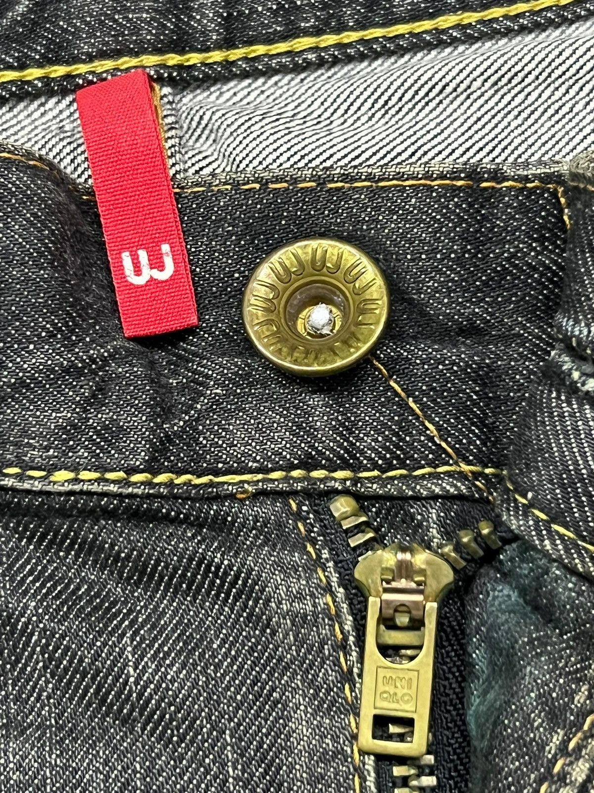 Uniqlo Loose Vintage Uniqlo S002 Japan - Faded Whisker Wash Jeans Size US 36 / EU 52 - 9 Thumbnail