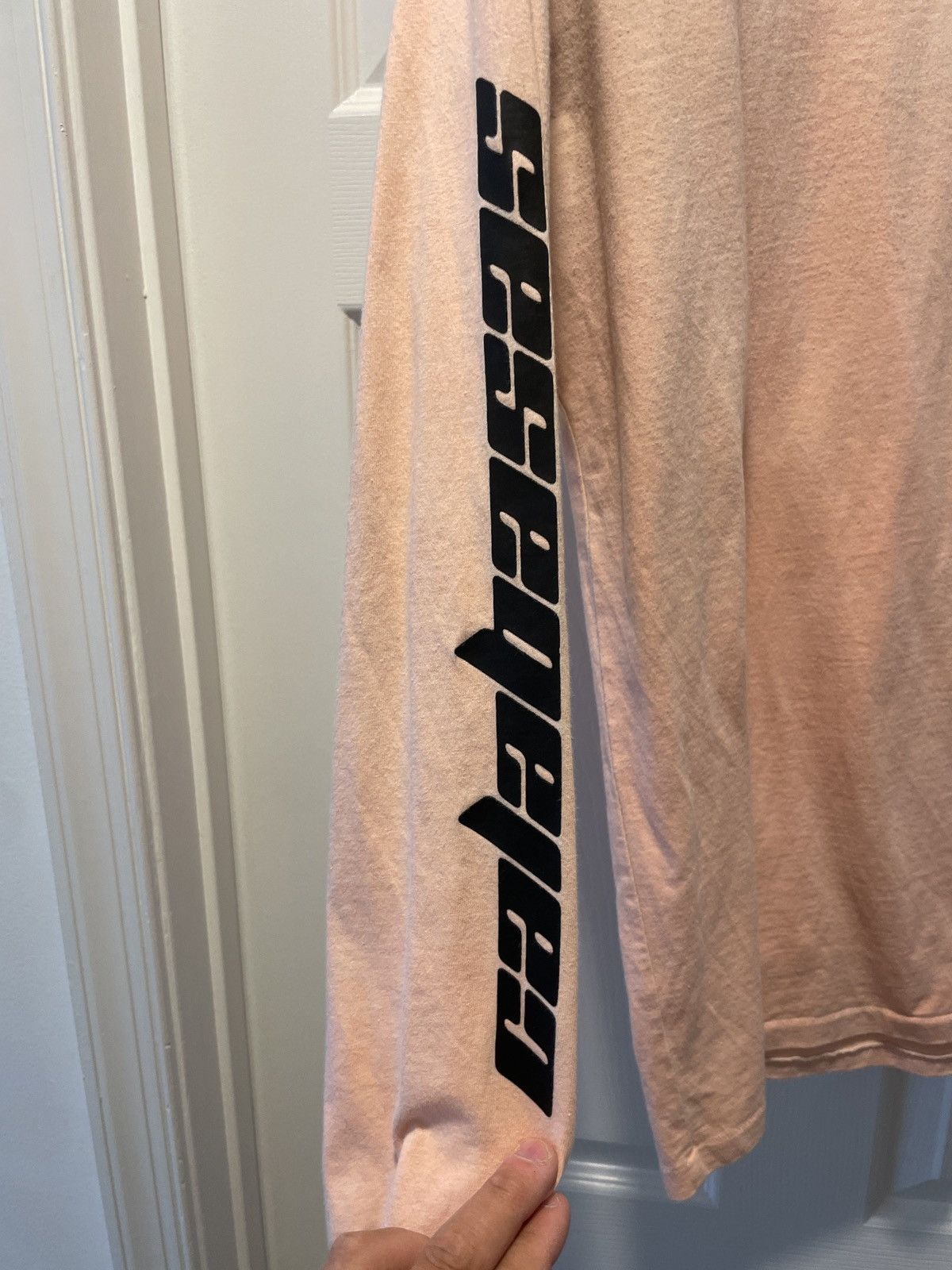 Yeezy Yeezy Calabasas Long Sleeve peach Size US L / EU 52-54 / 3 - 3 Thumbnail