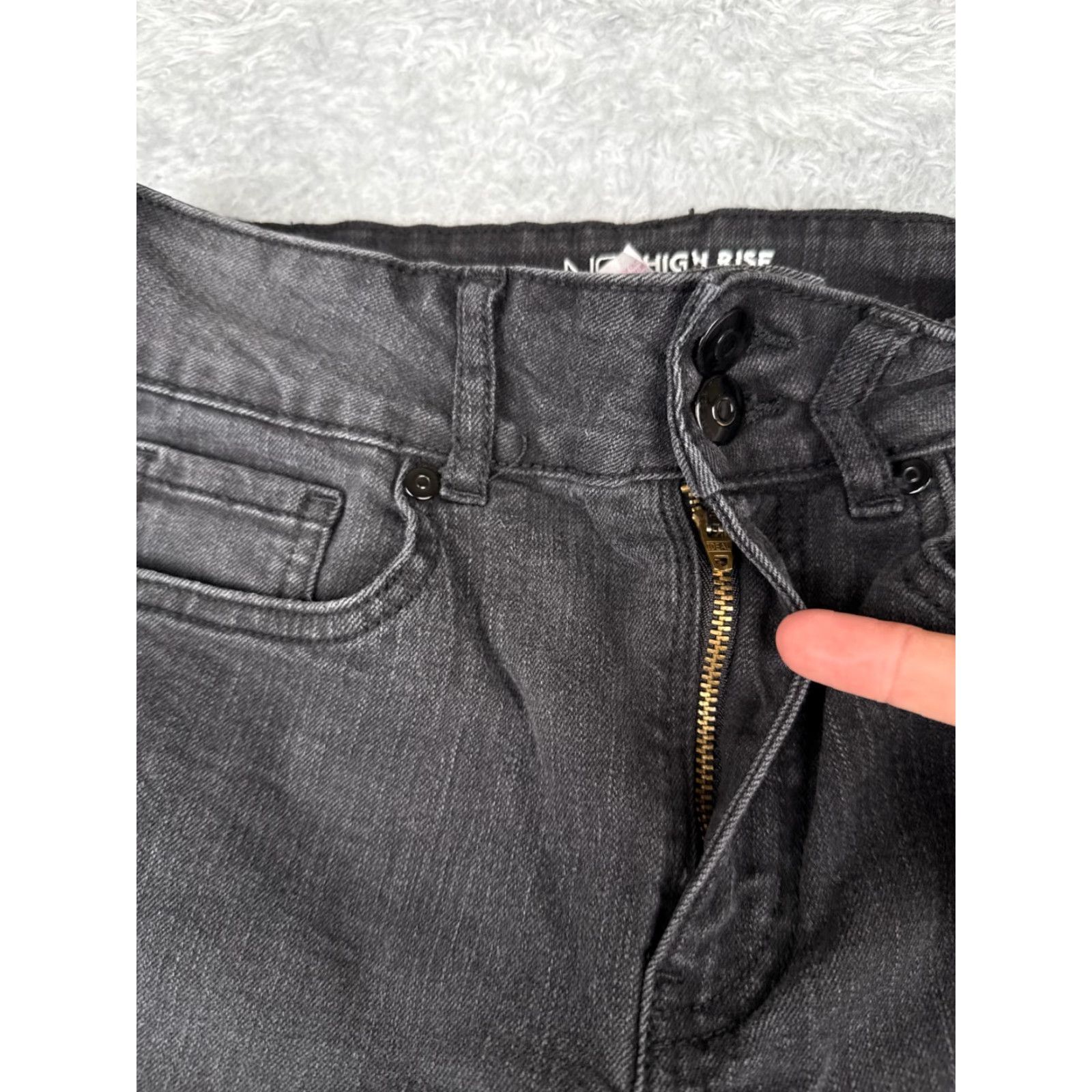 Vintage No Boundaries Jeans Juniors 7 Black Denim Bootcut Mid Rise Cotton Blend 26x31 Size 28" / US 6 / IT 42 - 5 Thumbnail
