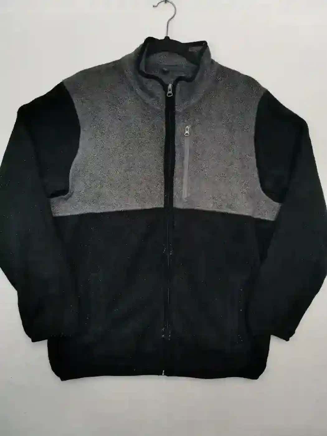 Japanese Brand Vintage Uniqlo Fleece Sweaters Size US L / EU 52-54 / 3 - 1 Thumbnail