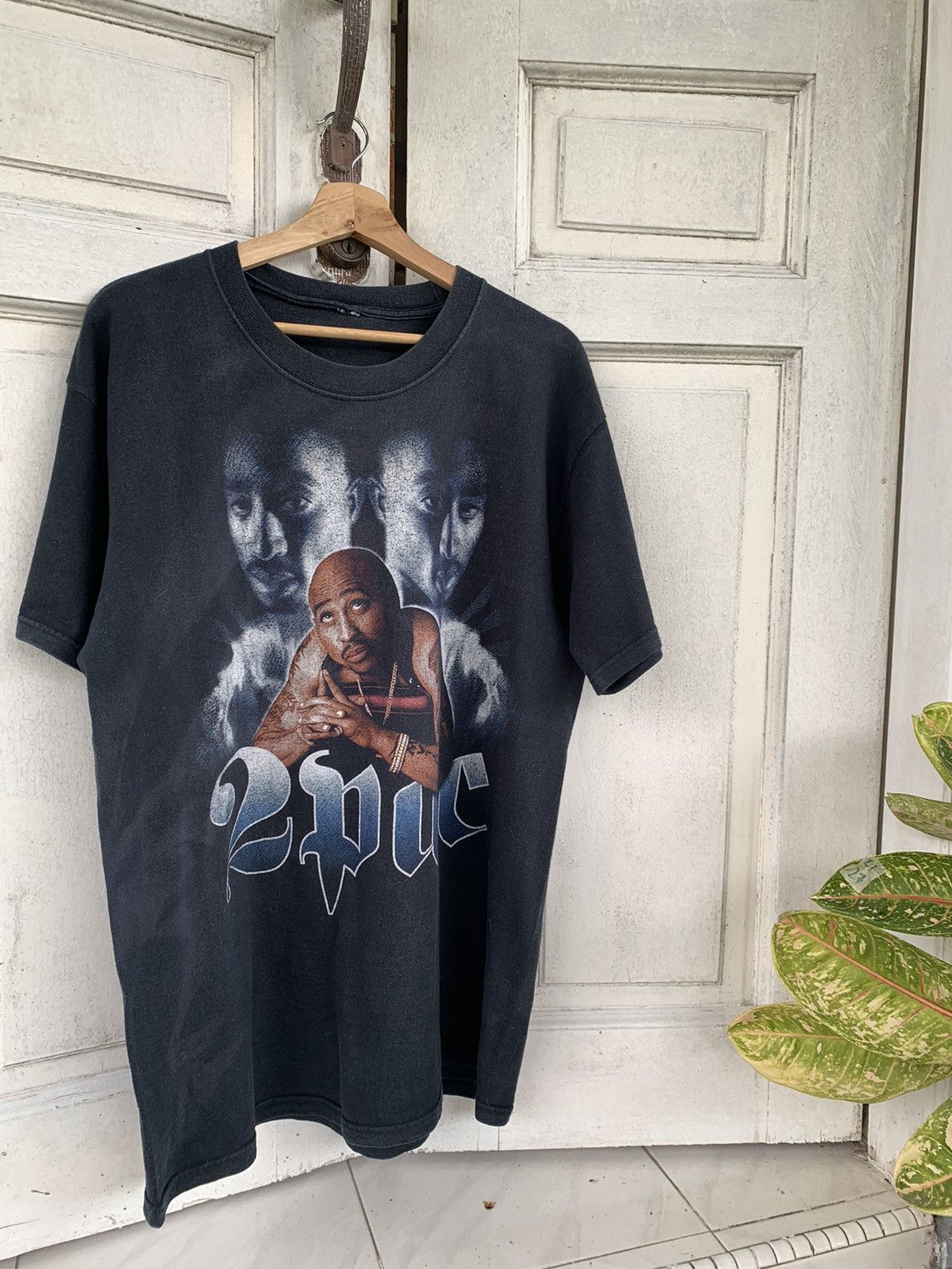 Rap Tees × Vintage Vintage y2k Bootleg Tupac Size US L / EU 52-54 / 3 - 1 Thumbnail