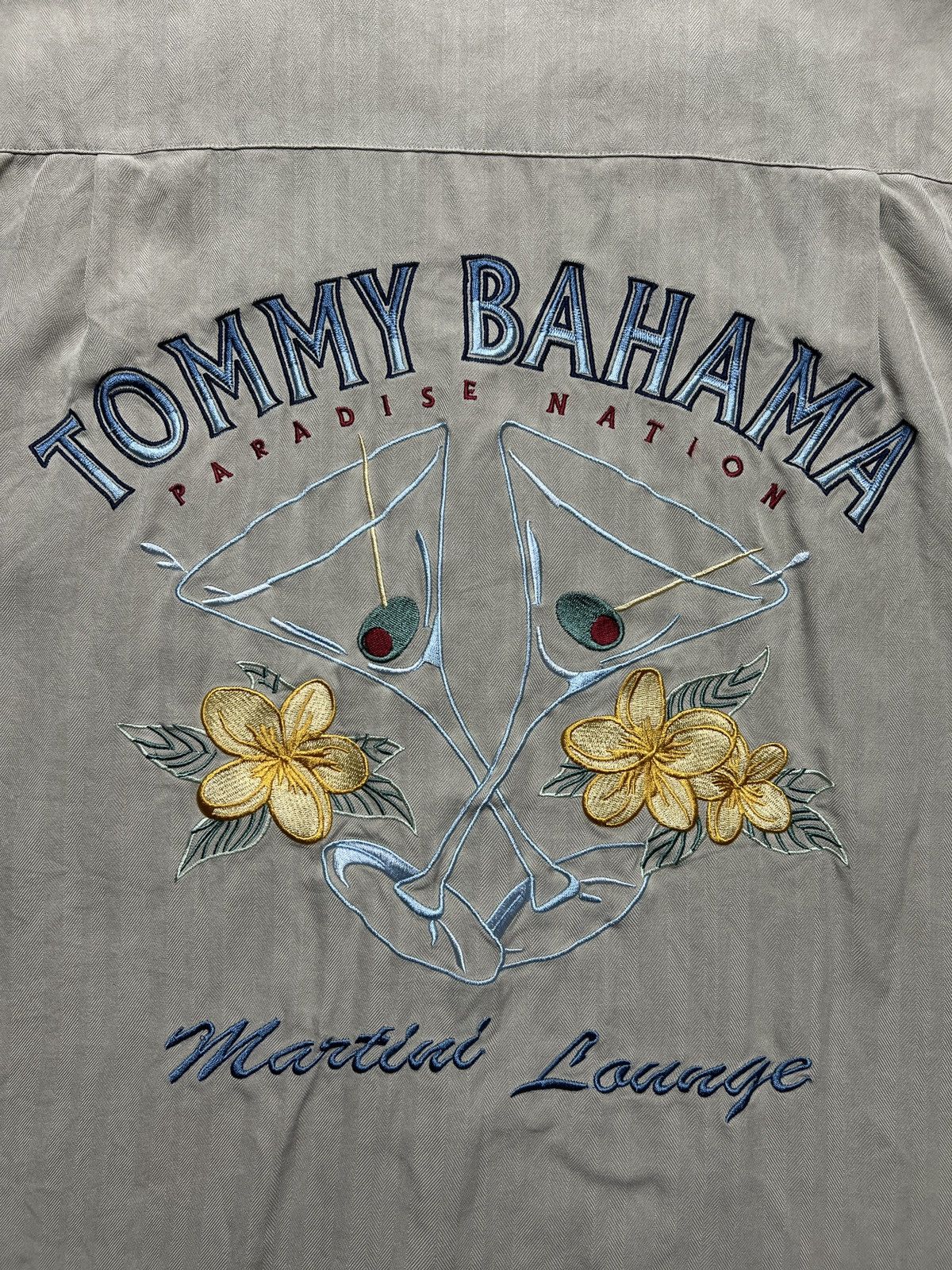 Tommy Bahama Tommy Bahama Beige 100% Silk Hawaiian Button Up Shirt y2k Size US XL / EU 56 / 4 - 12 Thumbnail
